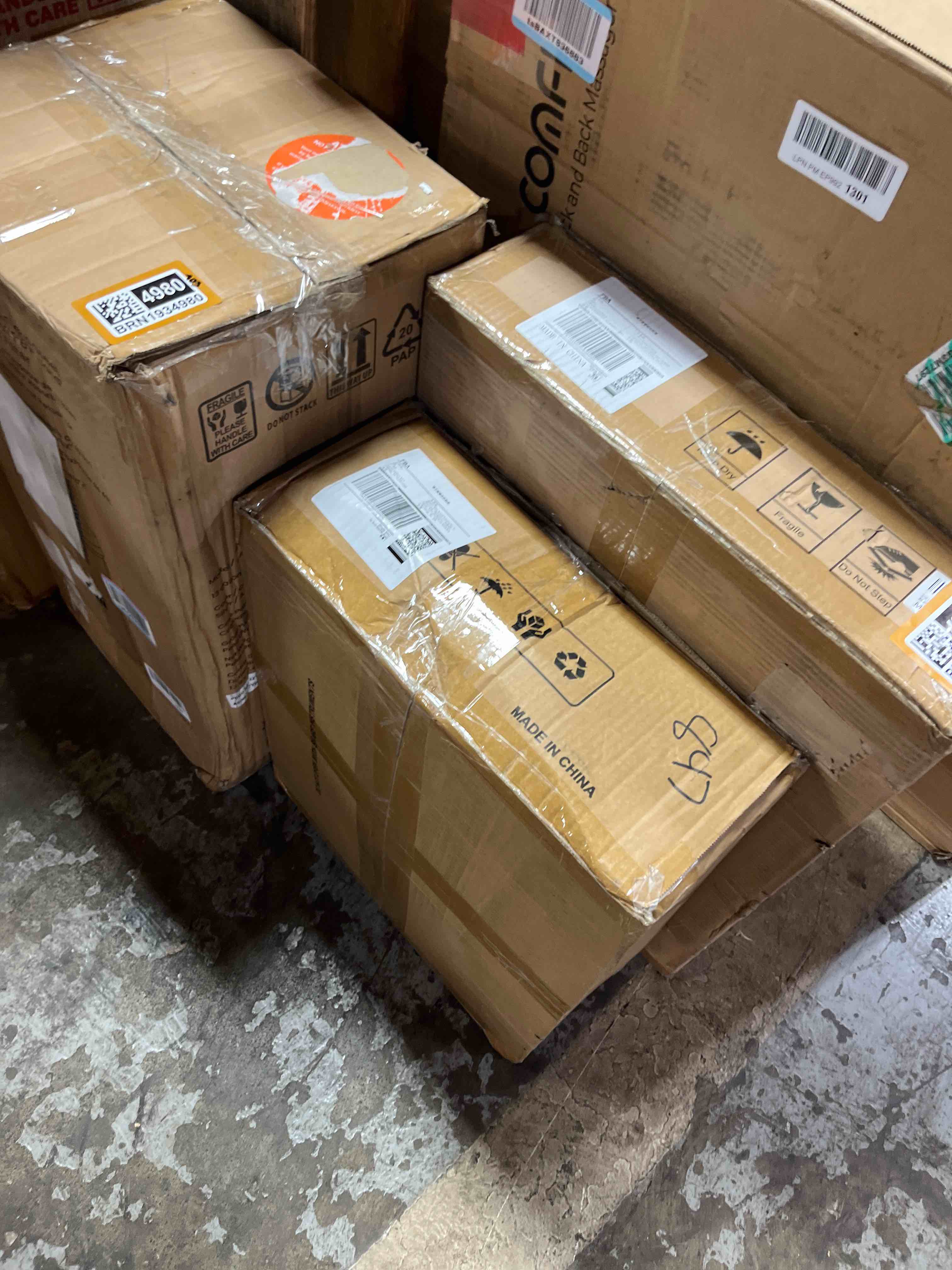 https://s3.amazonaws.com/lotting-images-prod/phillipi/BRN1934978_1756478426433.jpeg
