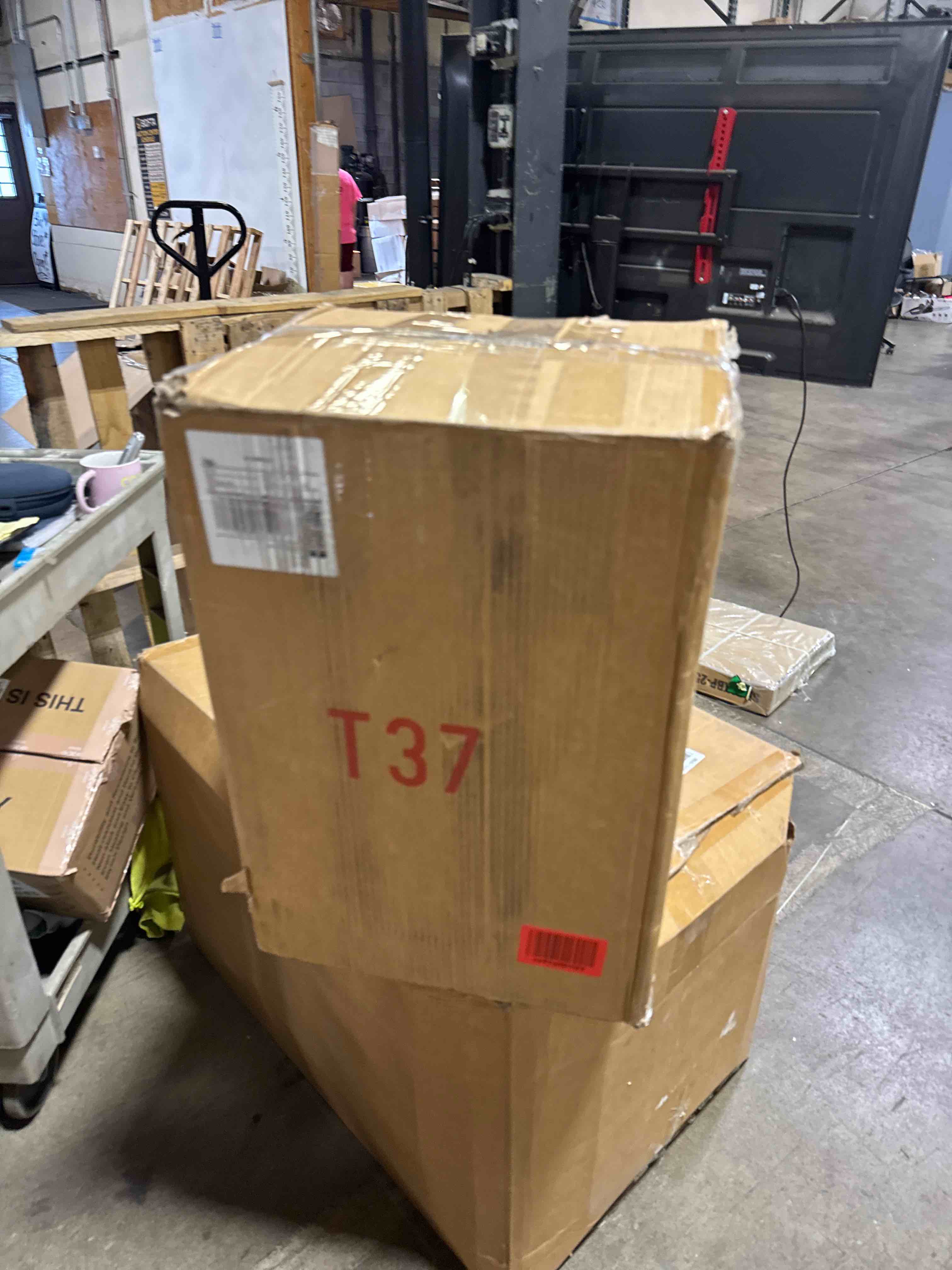 https://s3.amazonaws.com/lotting-images-prod/phillipi/BRN1935004_1756567877948.jpeg