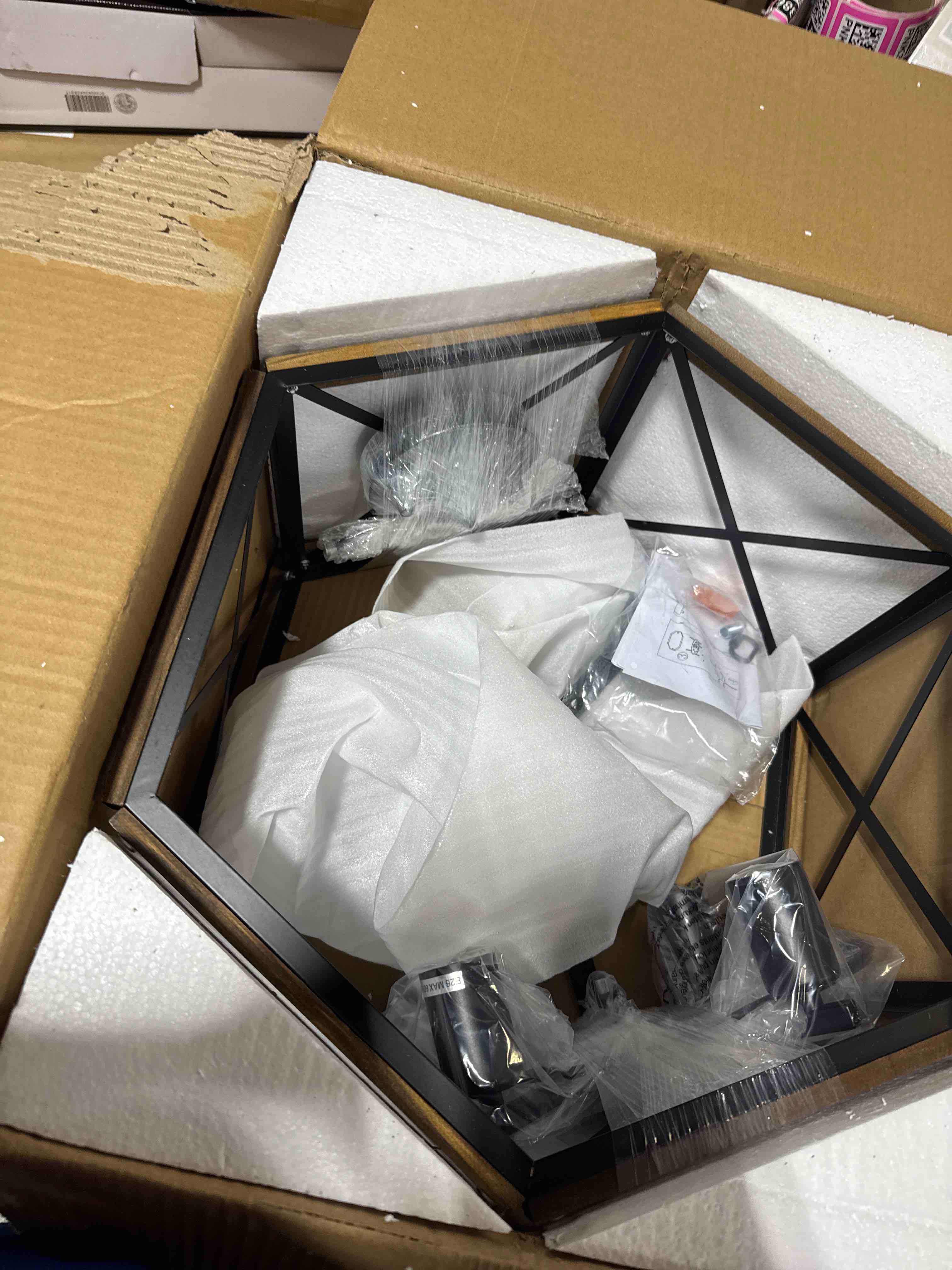 https://s3.amazonaws.com/lotting-images-prod/phillipi/BRN1935009_1756568417391.jpeg