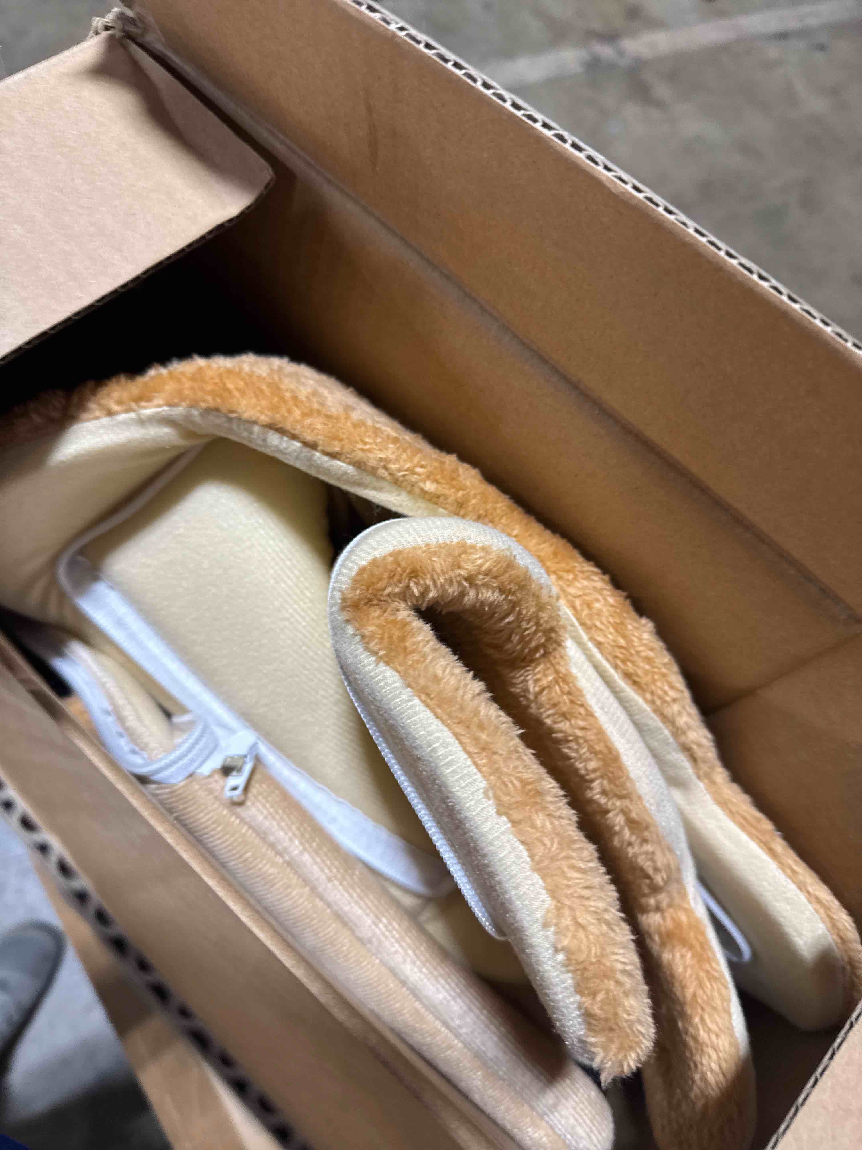 https://s3.amazonaws.com/lotting-images-prod/phillipi/BRN1935013_1756568954335.jpeg