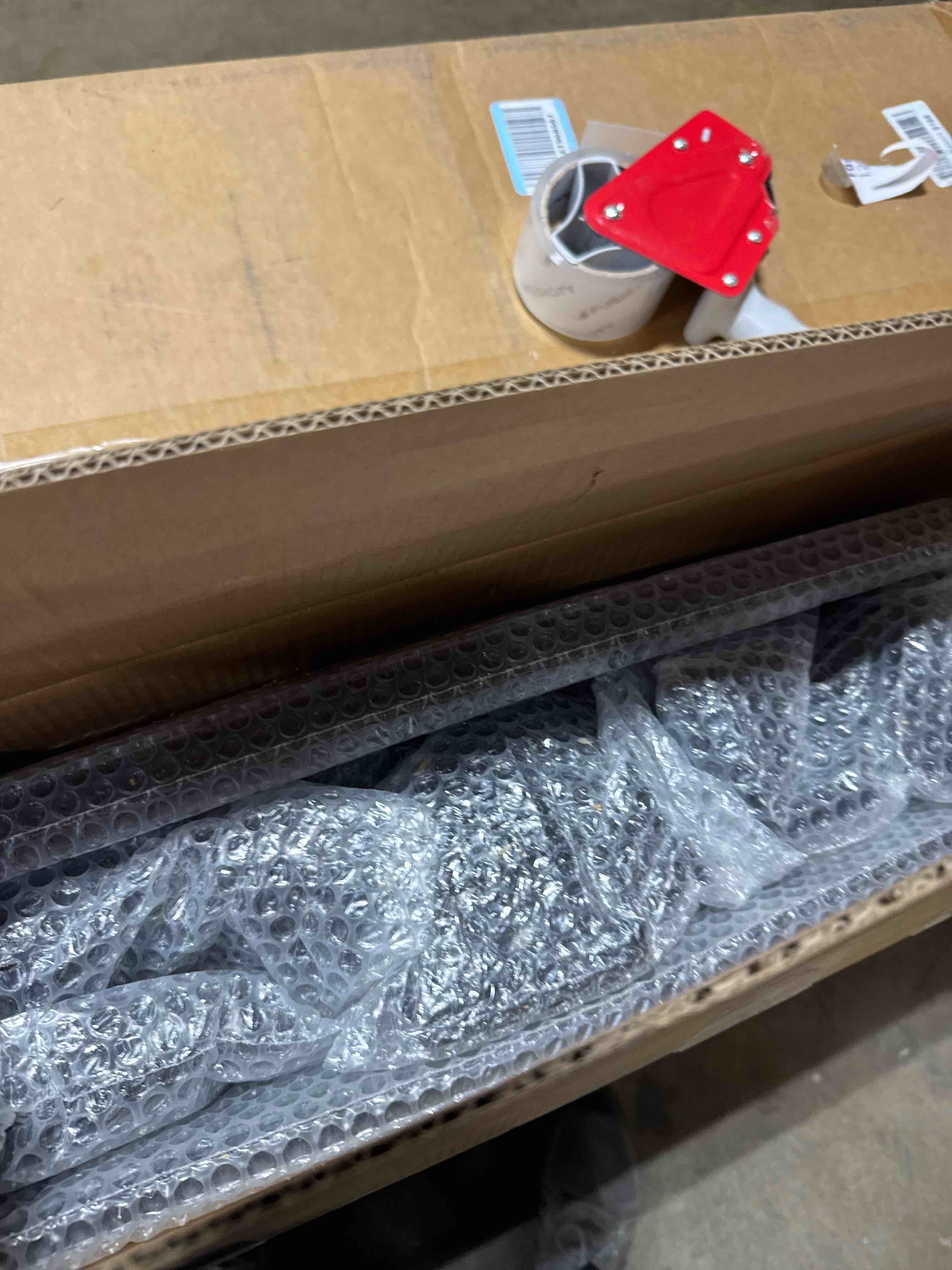 https://s3.amazonaws.com/lotting-images-prod/phillipi/BRN1935027_1756570882572.jpeg