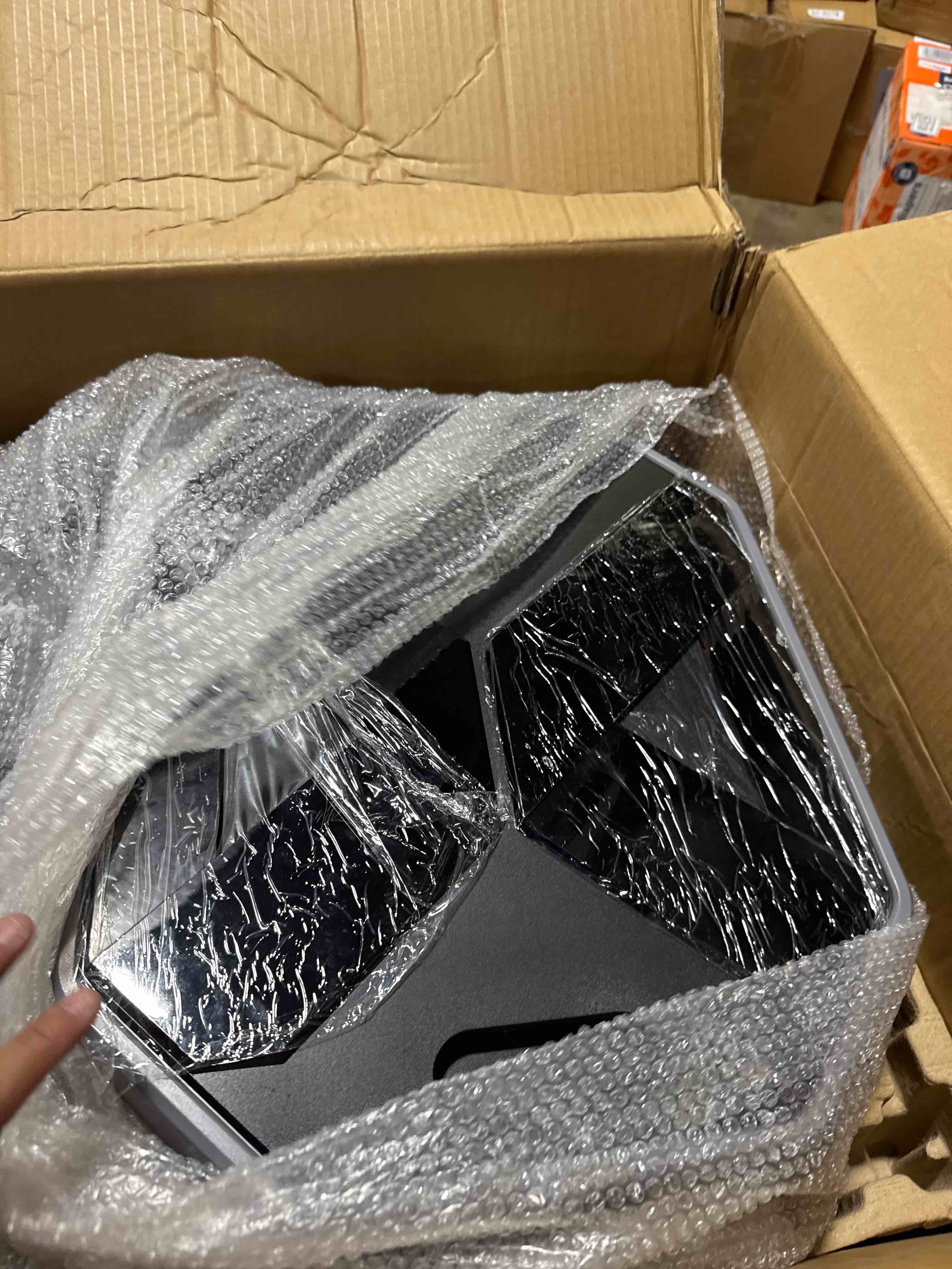 https://s3.amazonaws.com/lotting-images-prod/phillipi/BRN1935029_1756571087920.jpeg