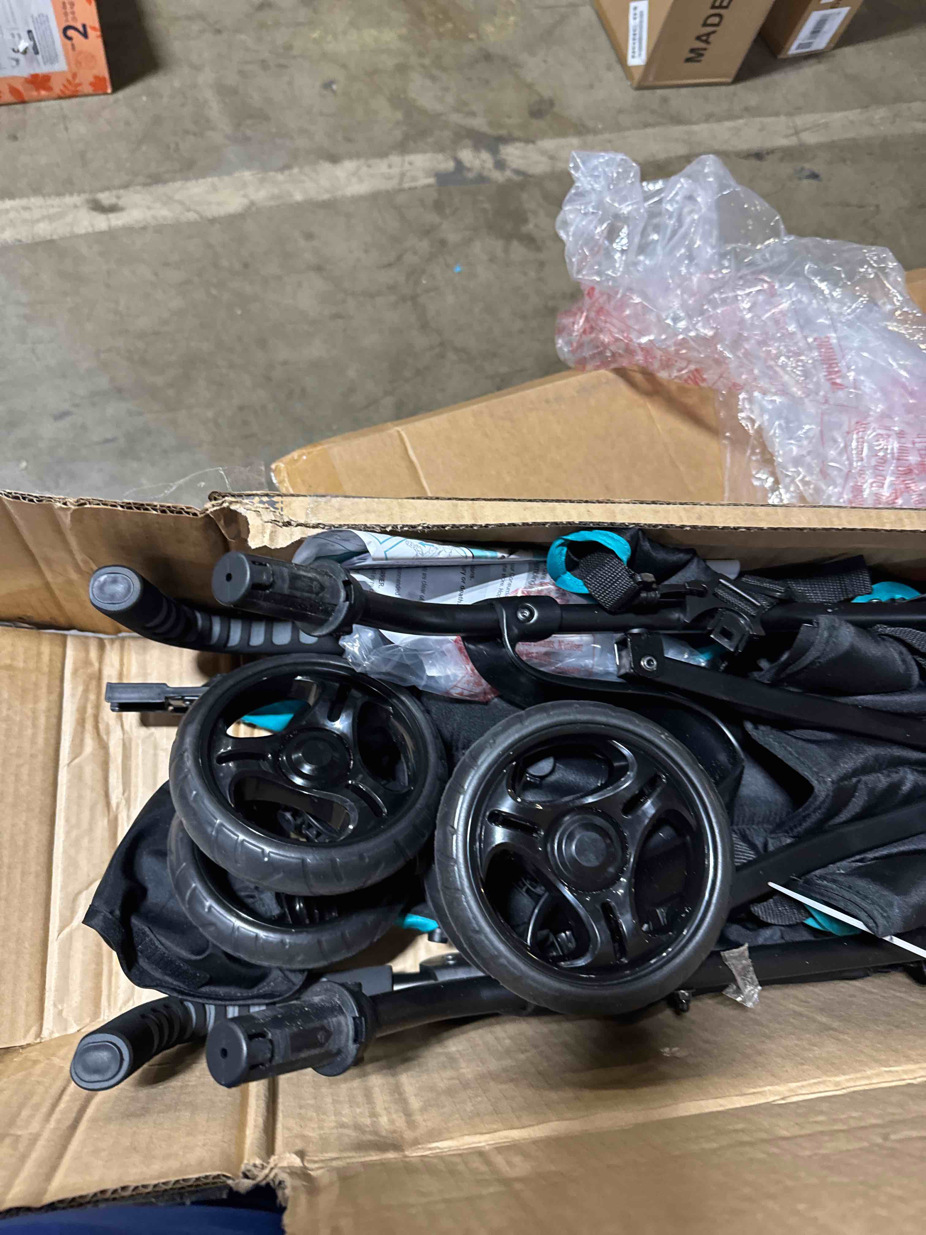 https://s3.amazonaws.com/lotting-images-prod/phillipi/BRN1935046_1756573822823.jpeg