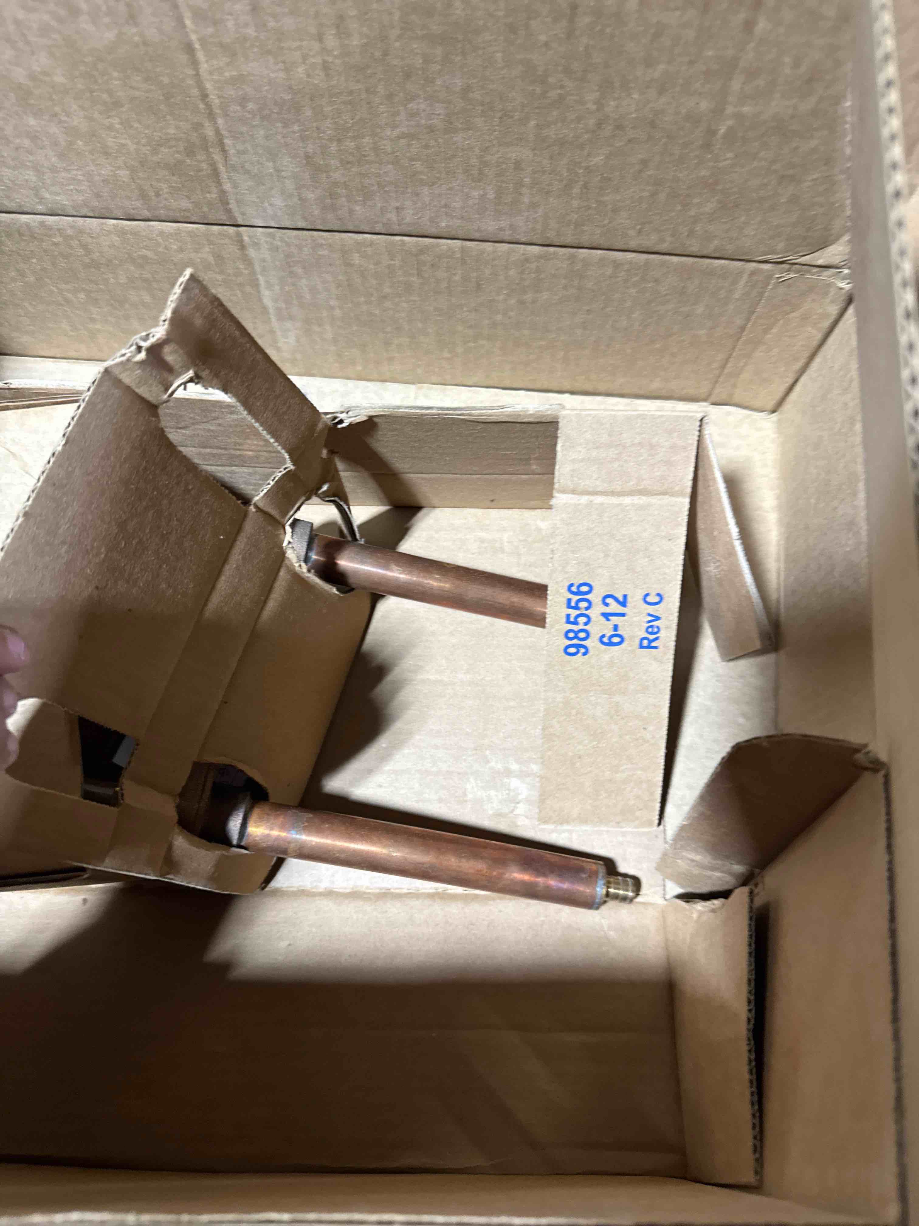 https://s3.amazonaws.com/lotting-images-prod/phillipi/BRN1935048_1756574264367.jpeg