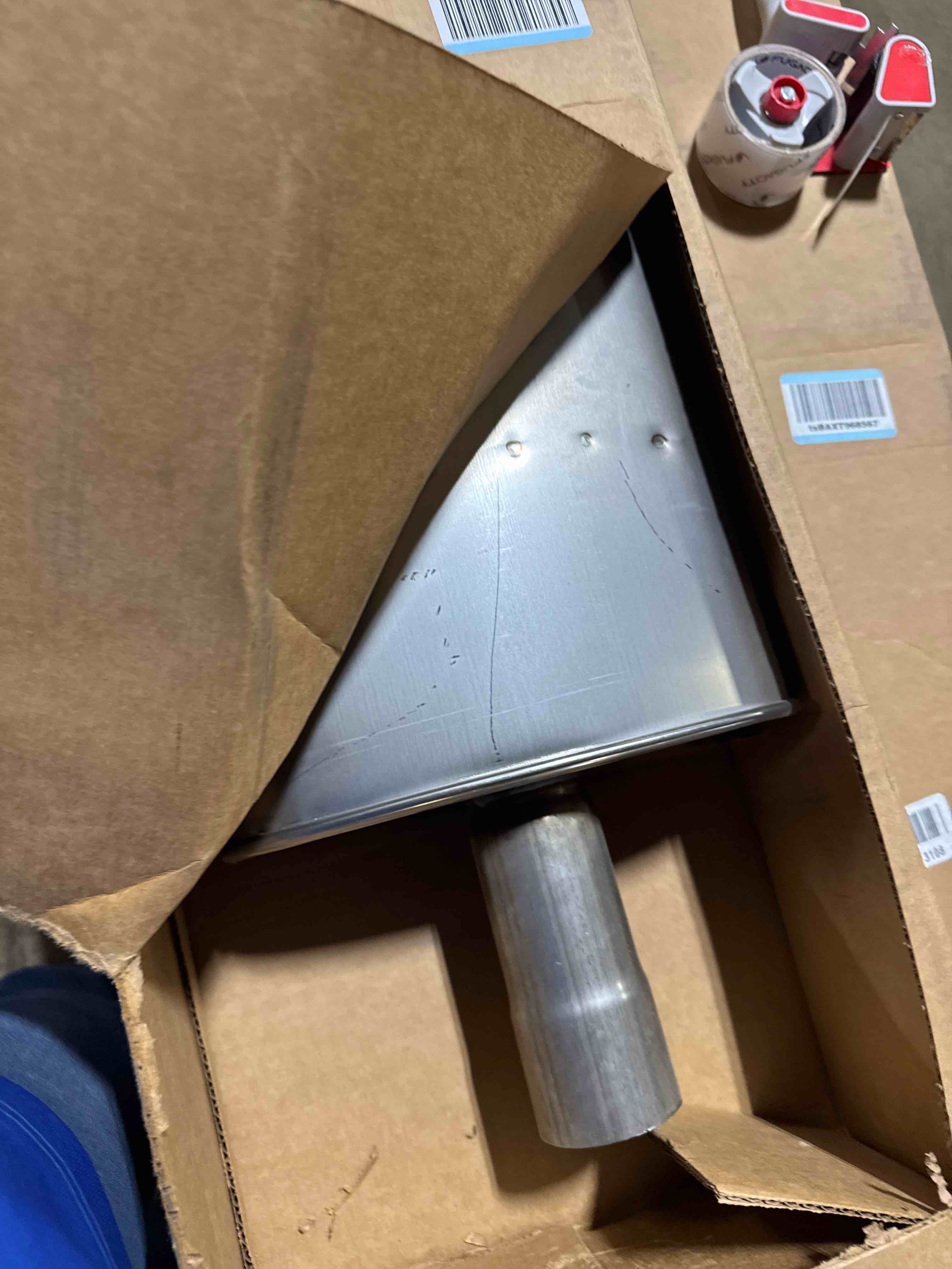 https://s3.amazonaws.com/lotting-images-prod/phillipi/BRN1935050_1756574508068.jpeg