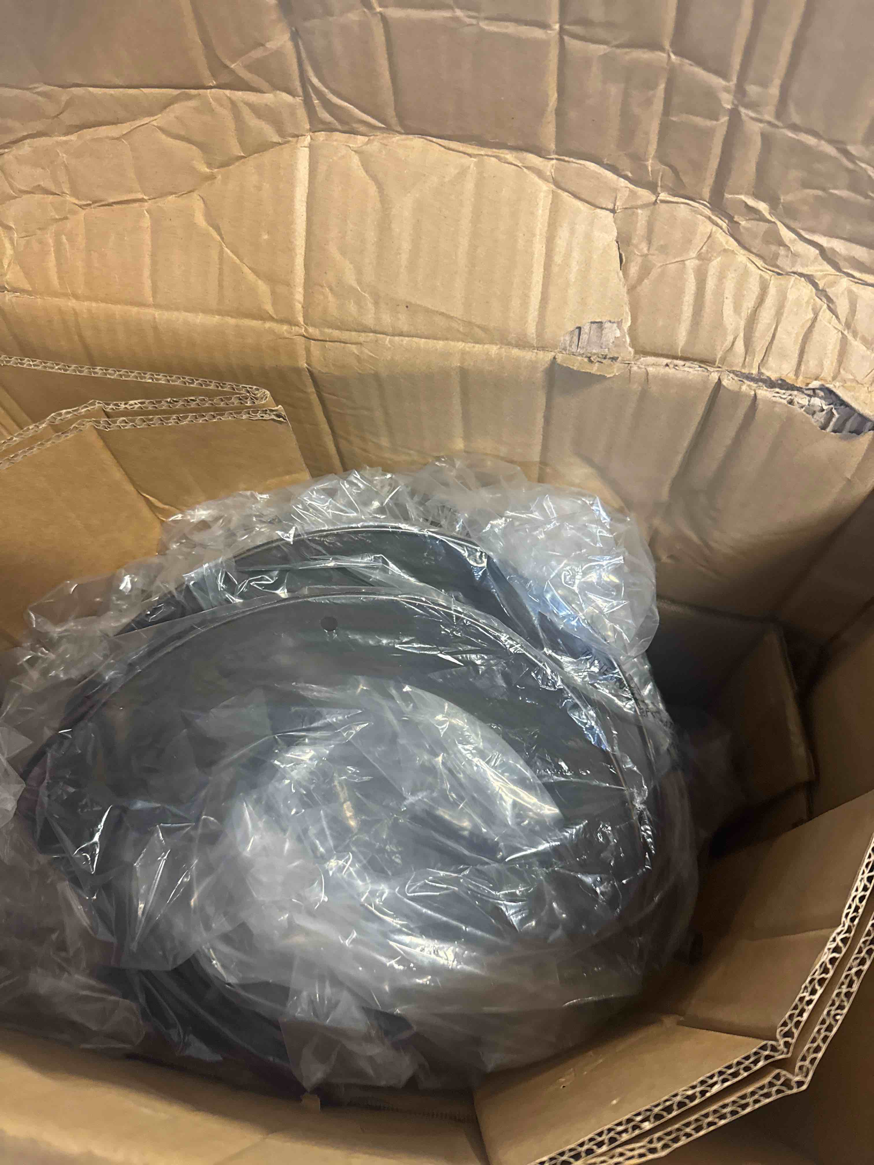 https://s3.amazonaws.com/lotting-images-prod/phillipi/BRN1935064_1756904218335.jpeg