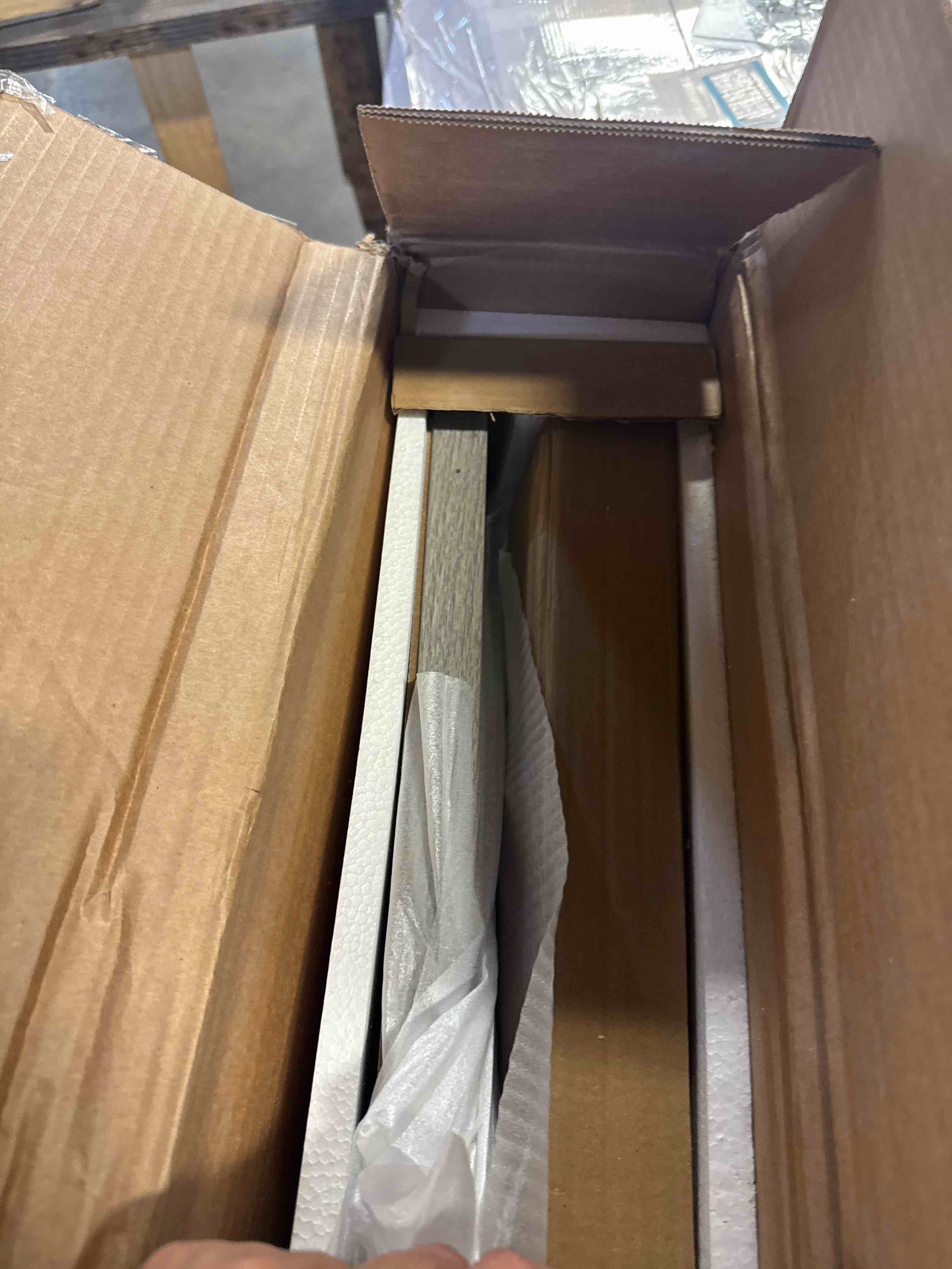 https://s3.amazonaws.com/lotting-images-prod/phillipi/BRN1935068_1756904819282.jpeg