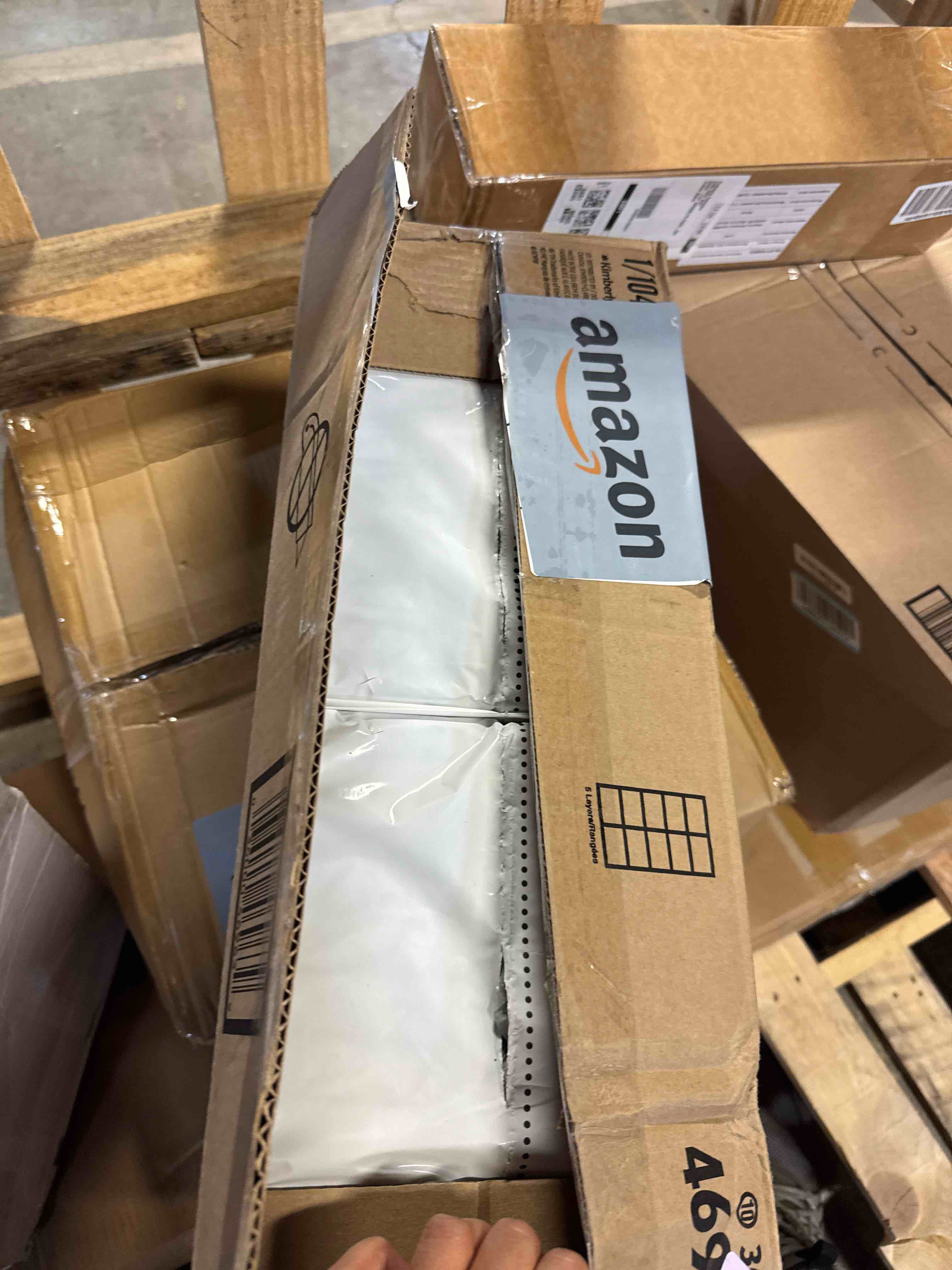 https://s3.amazonaws.com/lotting-images-prod/phillipi/BRN1935073_1756905620803.jpeg