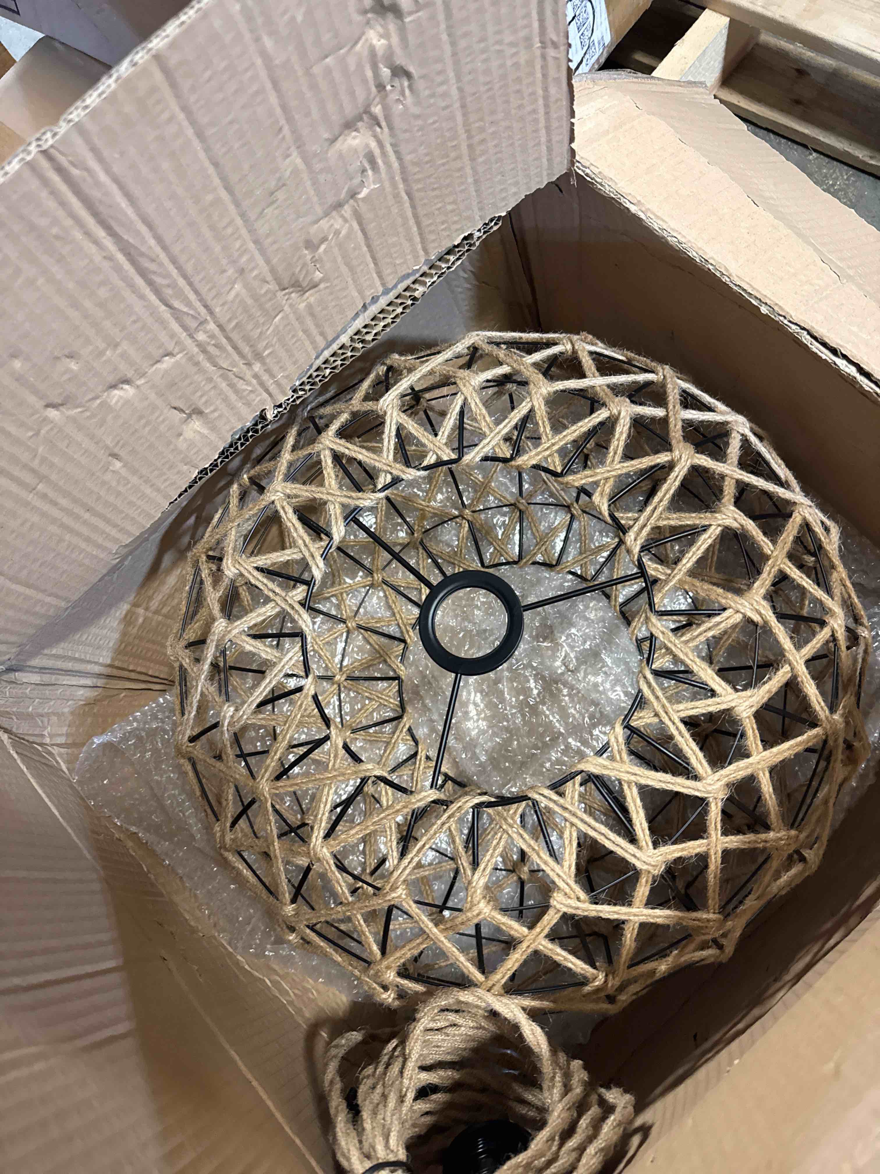 https://s3.amazonaws.com/lotting-images-prod/phillipi/BRN1935074_1756905750188.jpeg