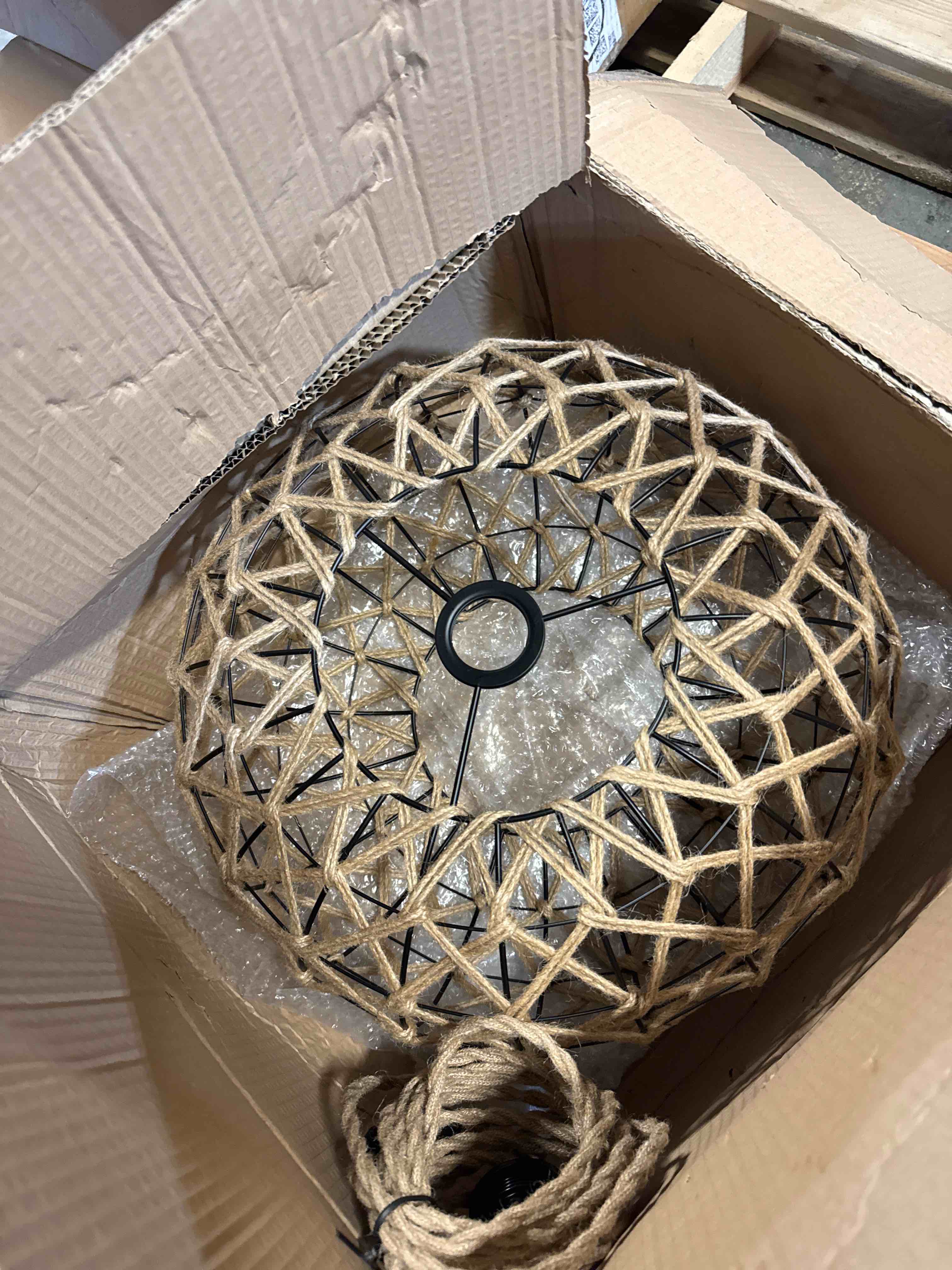 https://s3.amazonaws.com/lotting-images-prod/phillipi/BRN1935074_1756905750890.jpeg