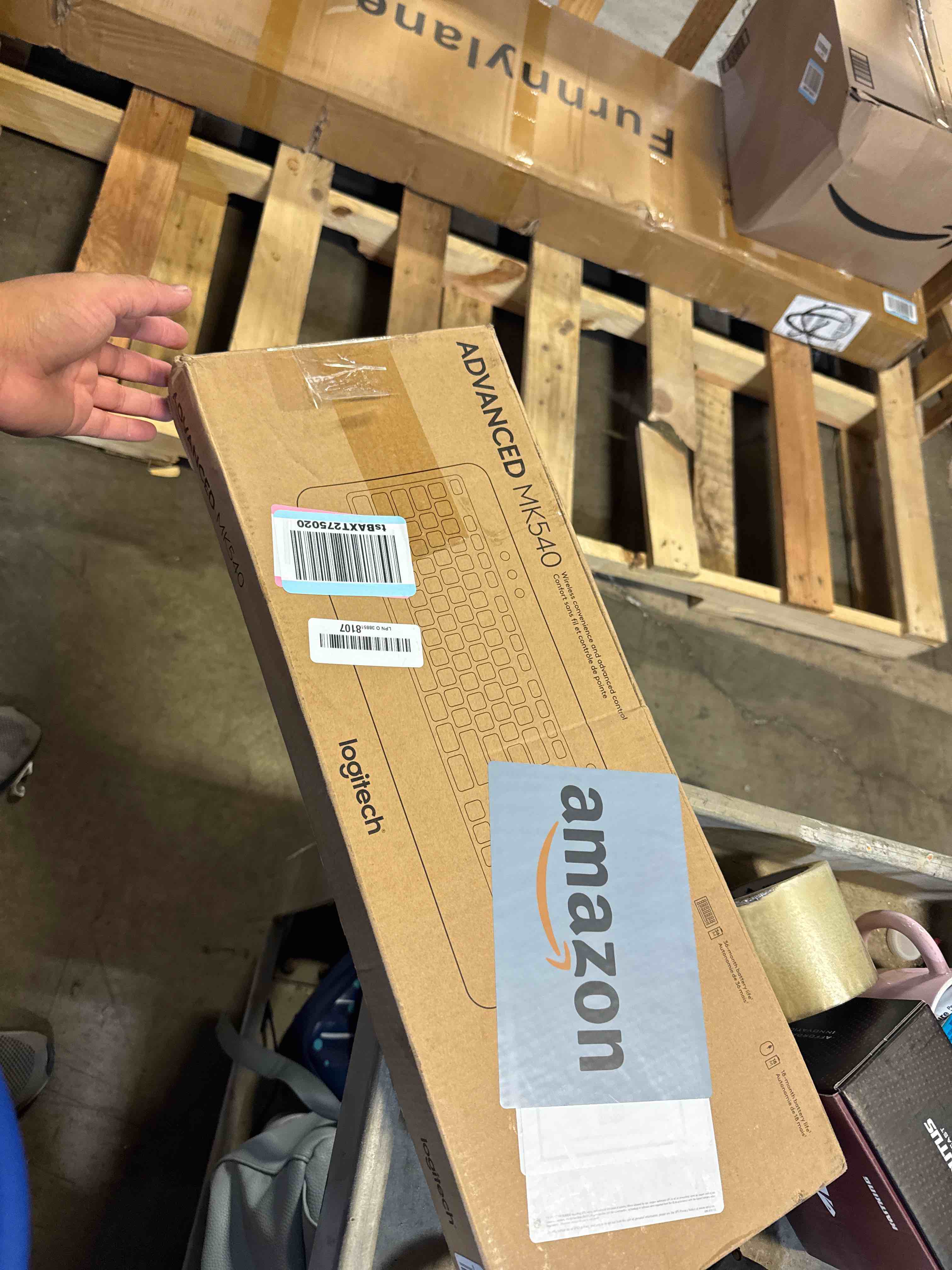 https://s3.amazonaws.com/lotting-images-prod/phillipi/BRN1935076_1756906190793.jpeg