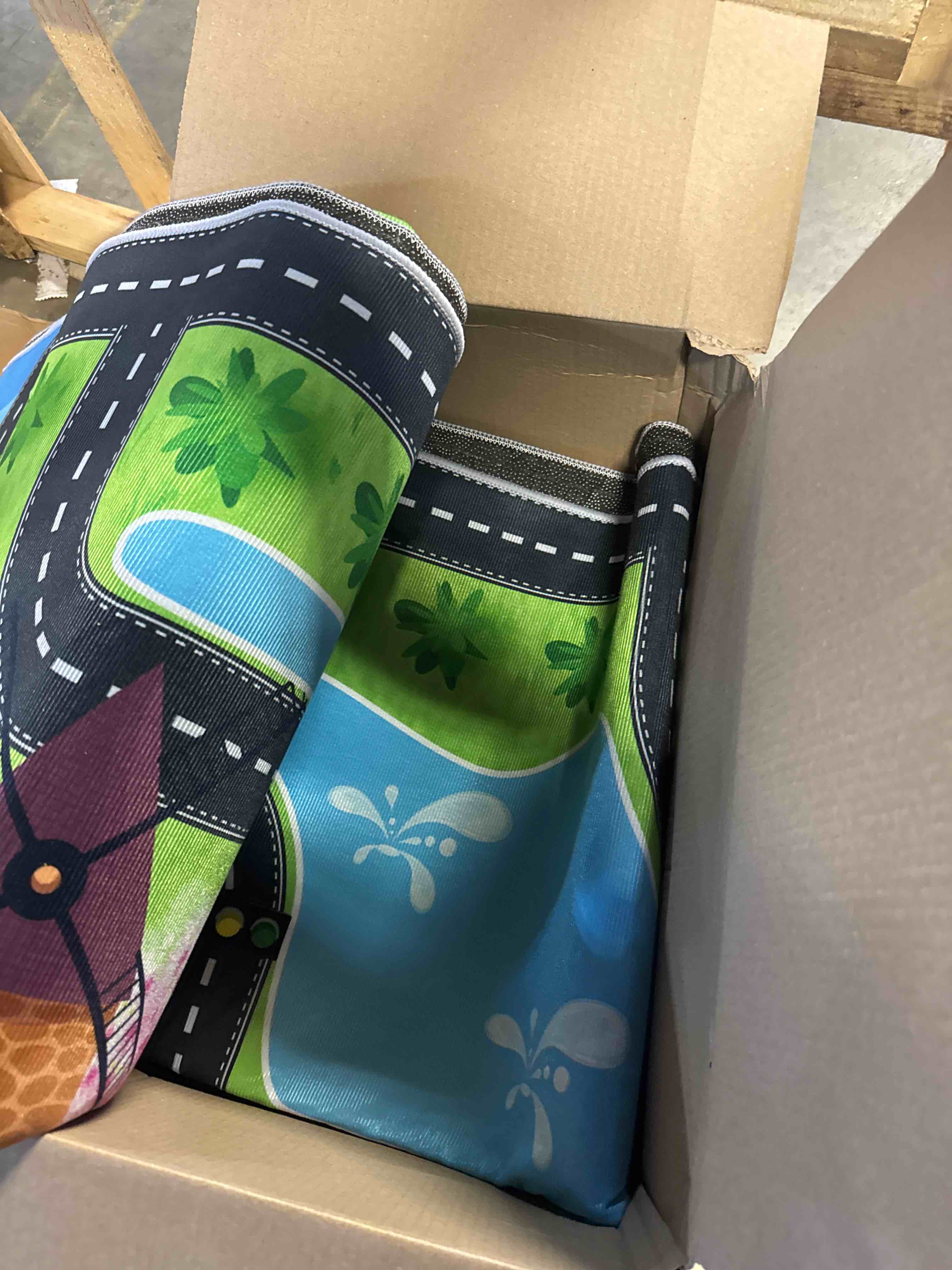 https://s3.amazonaws.com/lotting-images-prod/phillipi/BRN1935077_1756906280704.jpeg