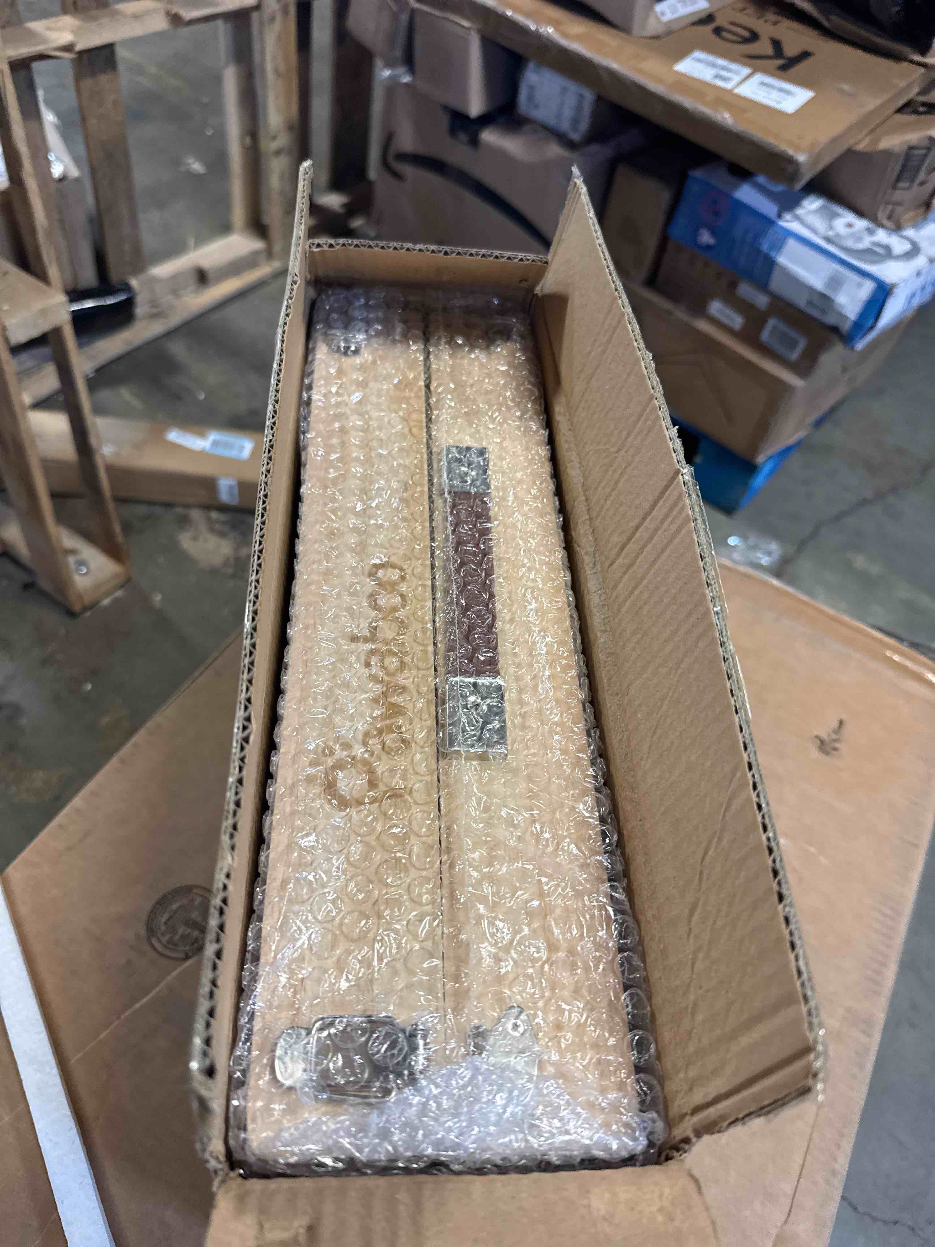 https://s3.amazonaws.com/lotting-images-prod/phillipi/BRN1935088_1756907832243.jpeg