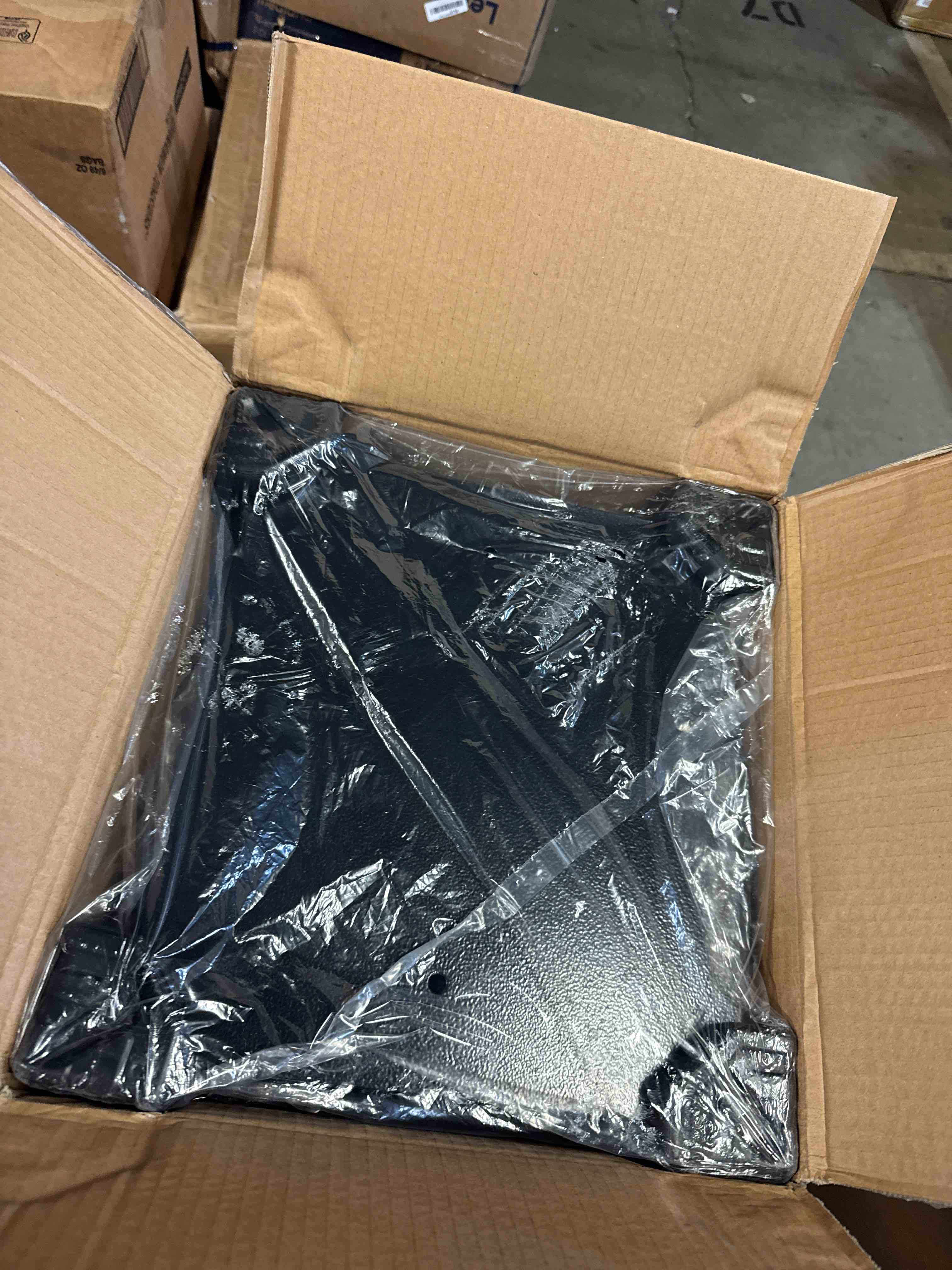 https://s3.amazonaws.com/lotting-images-prod/phillipi/BRN1935110_1756911198949.jpeg
