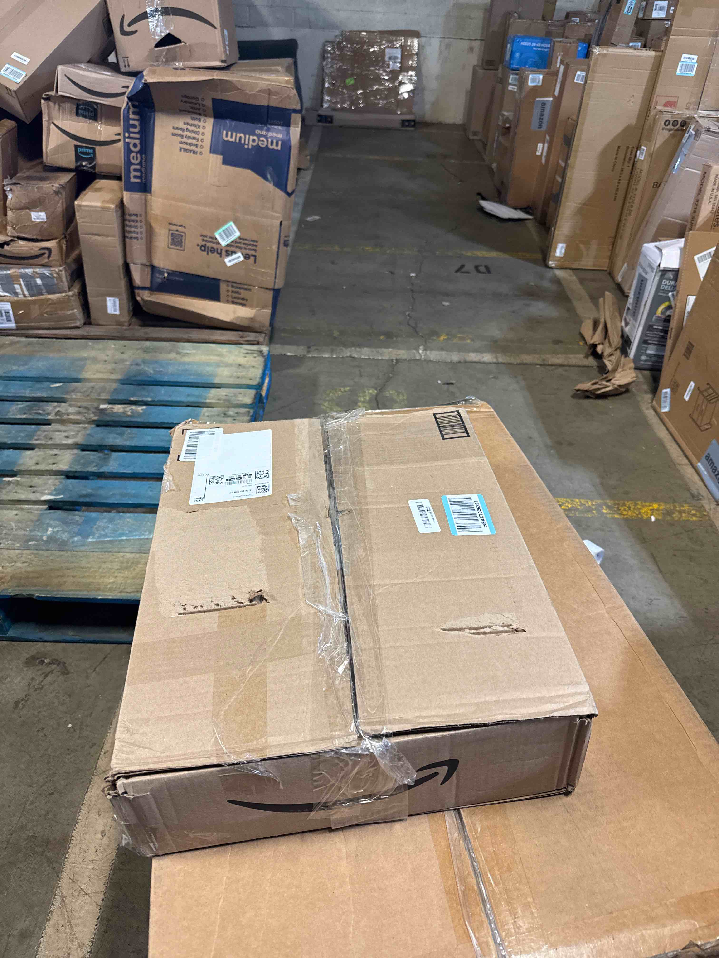 https://s3.amazonaws.com/lotting-images-prod/phillipi/BRN1935113_1756911657941.jpeg