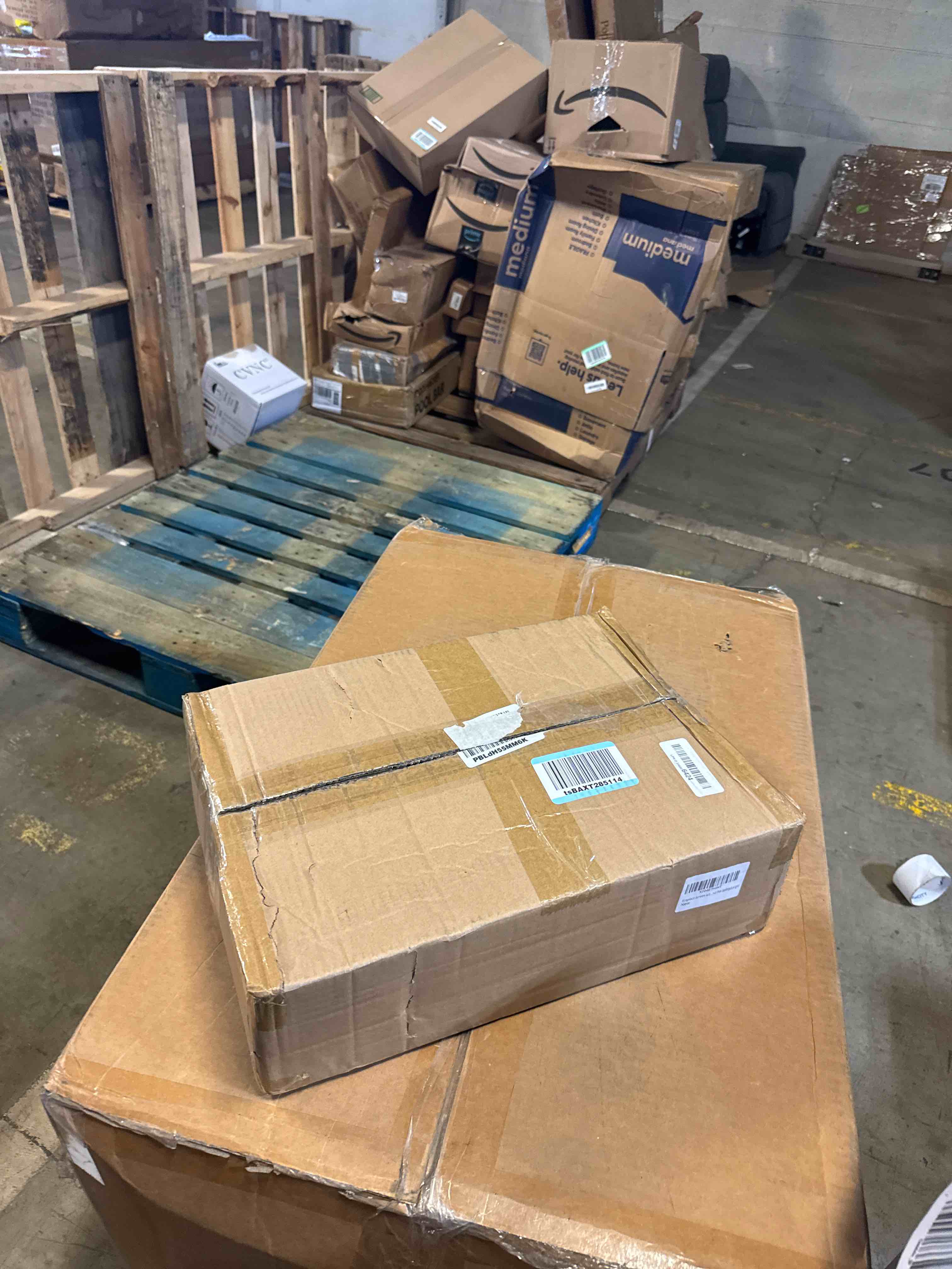 https://s3.amazonaws.com/lotting-images-prod/phillipi/BRN1935114_1756911779444.jpeg