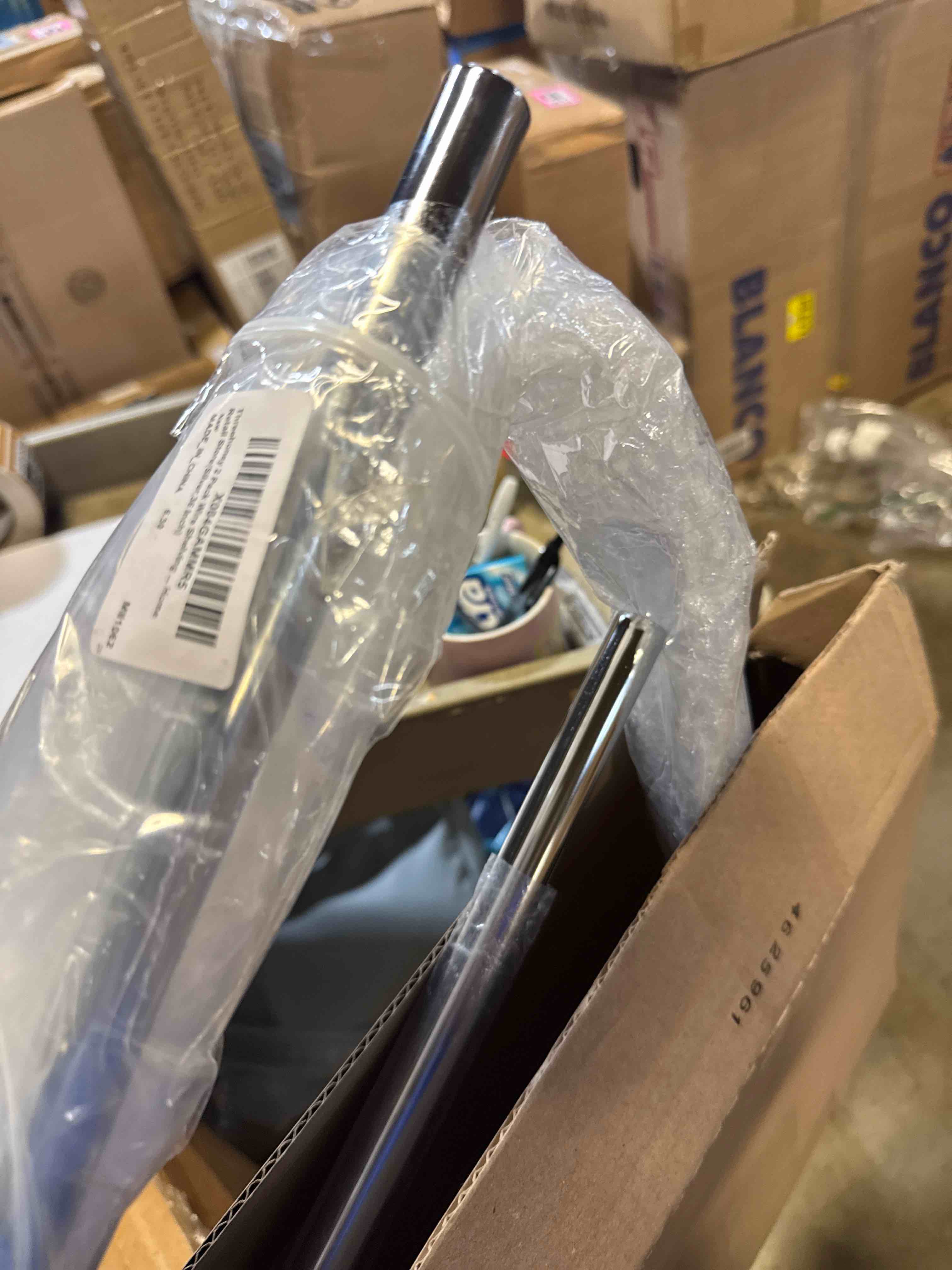 https://s3.amazonaws.com/lotting-images-prod/phillipi/BRN1935115_1756911848098.jpeg