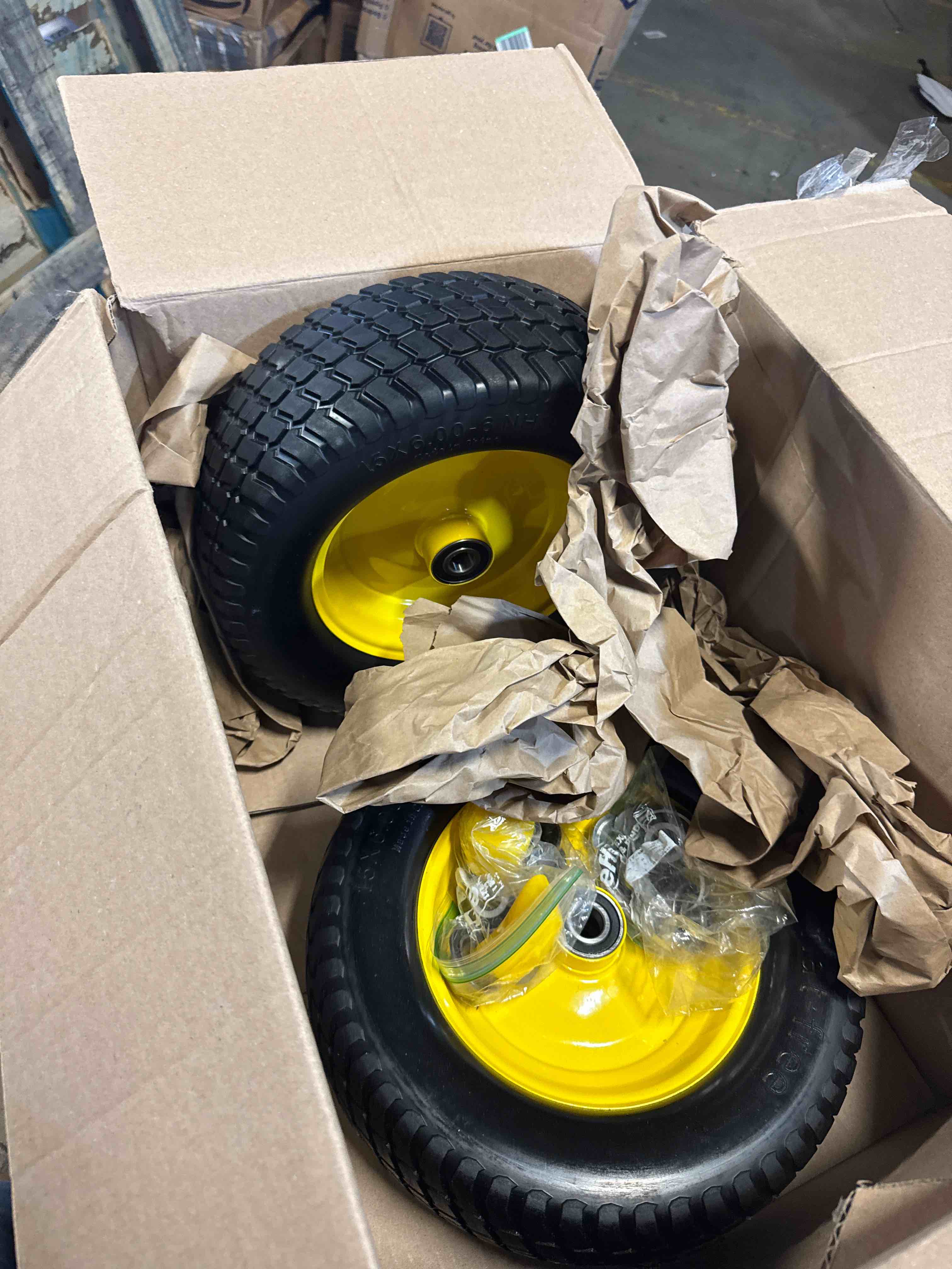https://s3.amazonaws.com/lotting-images-prod/phillipi/BRN1935116_1756912135617.jpeg