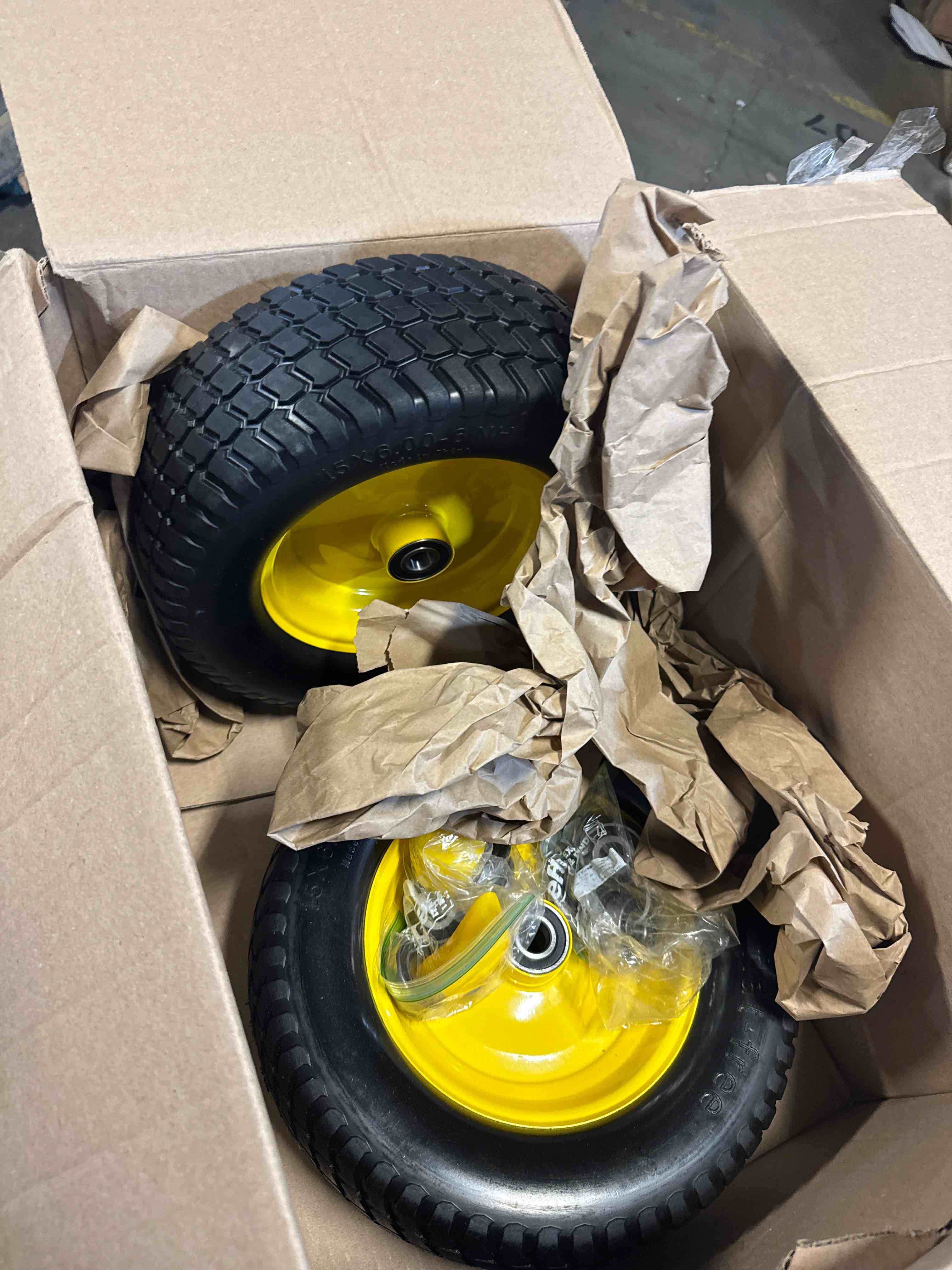https://s3.amazonaws.com/lotting-images-prod/phillipi/BRN1935116_1756912136354.jpeg