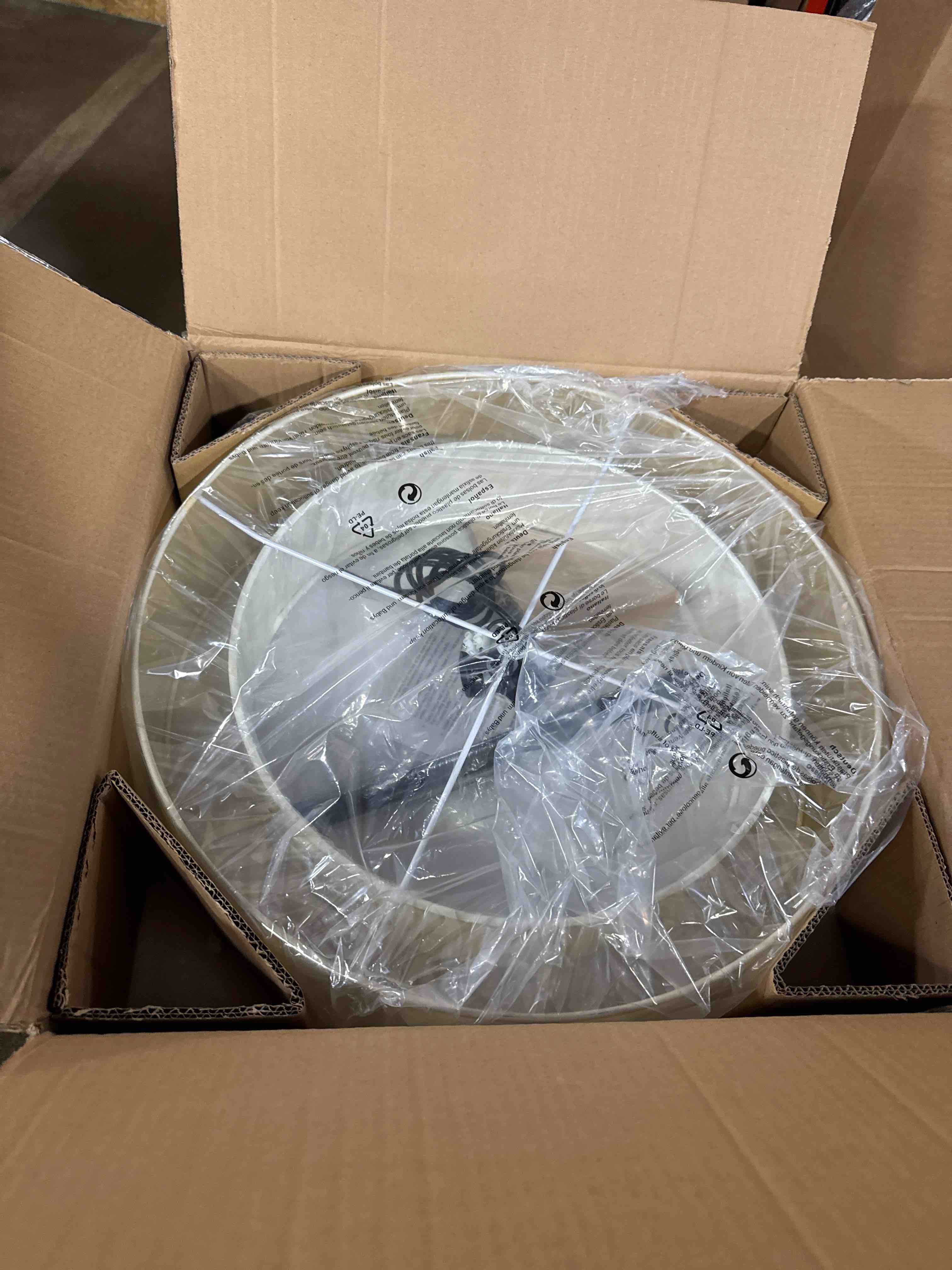 https://s3.amazonaws.com/lotting-images-prod/phillipi/BRN1935123_1757074794036.jpeg