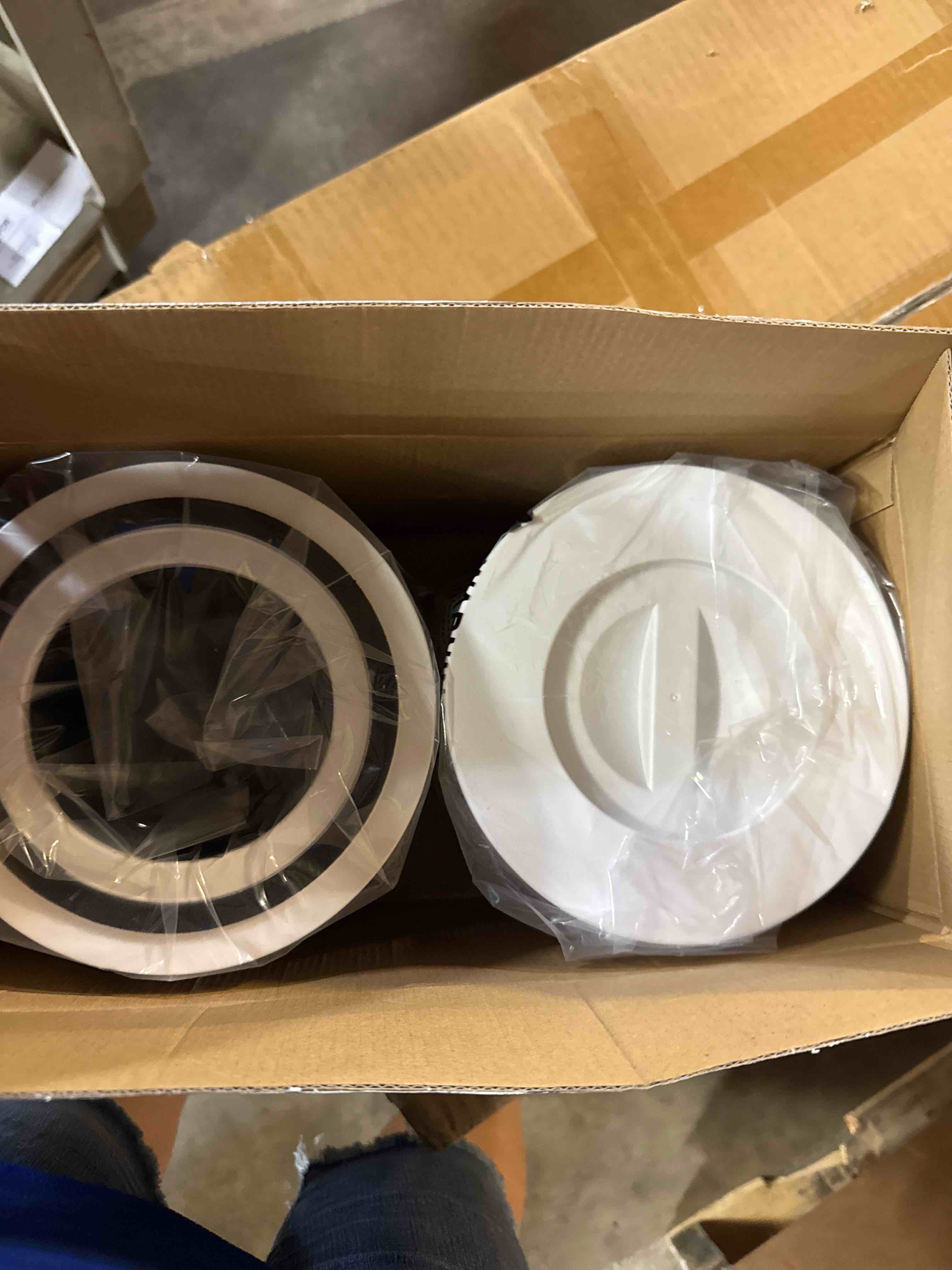 https://s3.amazonaws.com/lotting-images-prod/phillipi/BRN1935127_1757075325648.jpeg