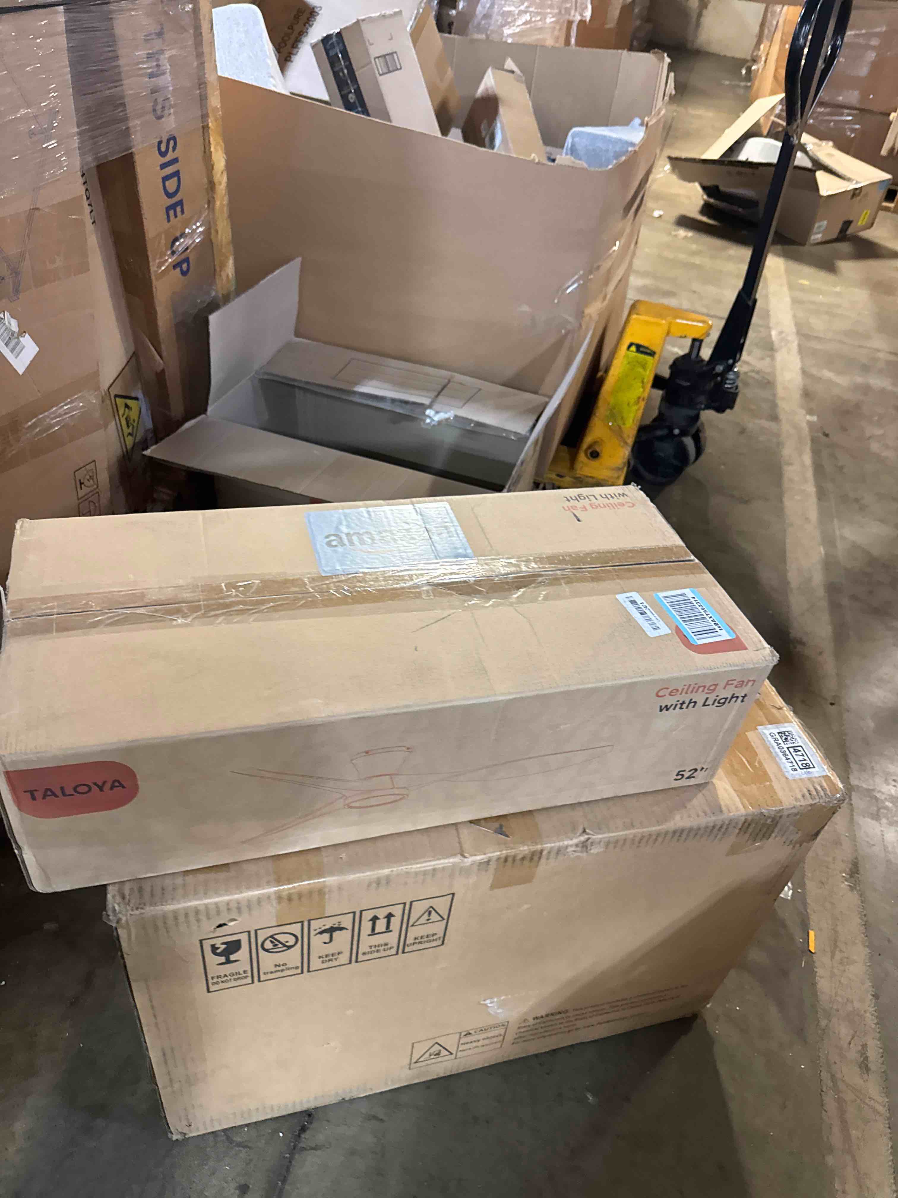 https://s3.amazonaws.com/lotting-images-prod/phillipi/BRN1935171_1757083161638.jpeg