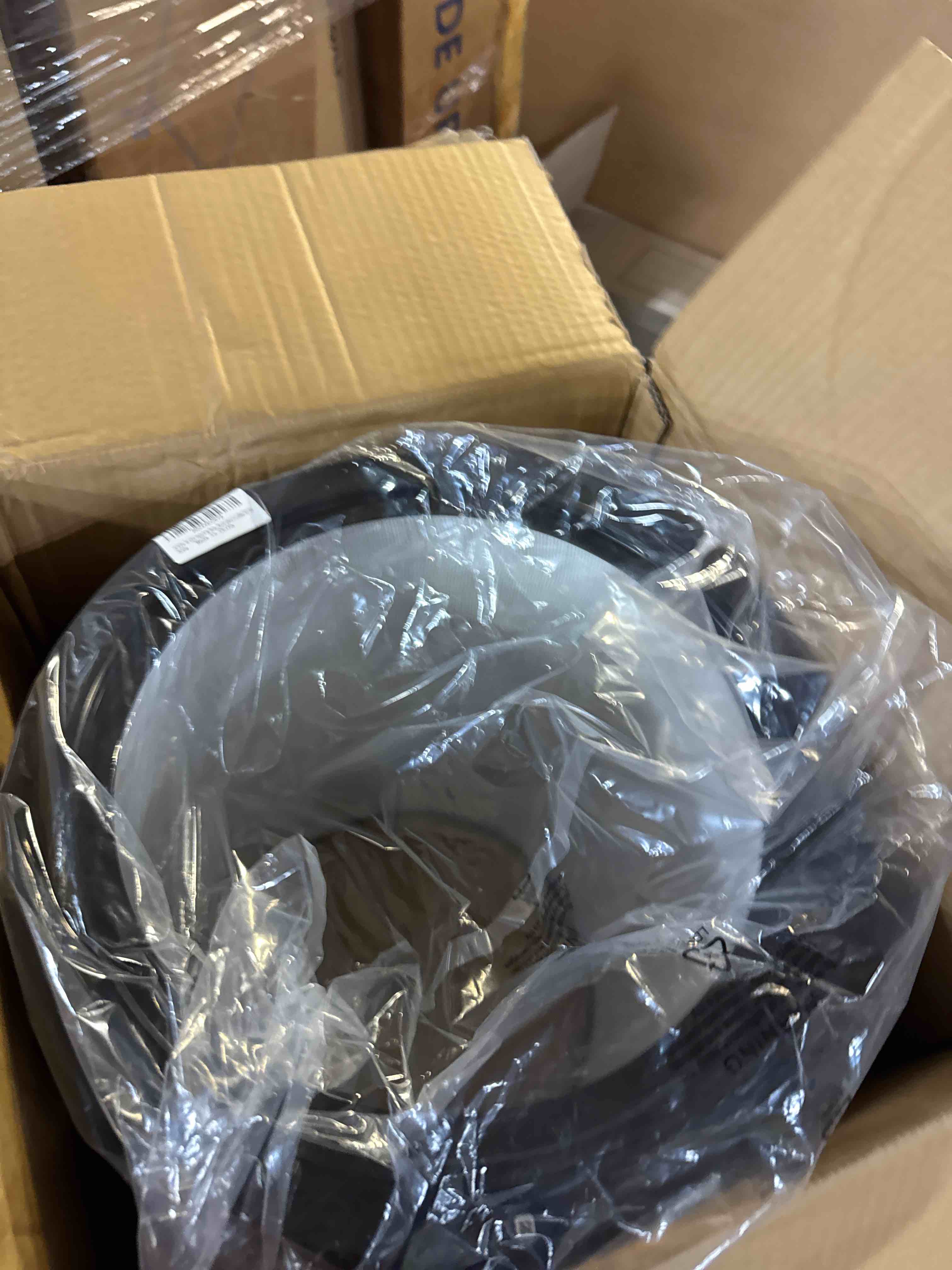 https://s3.amazonaws.com/lotting-images-prod/phillipi/BRN1935182_1757085463456.jpeg