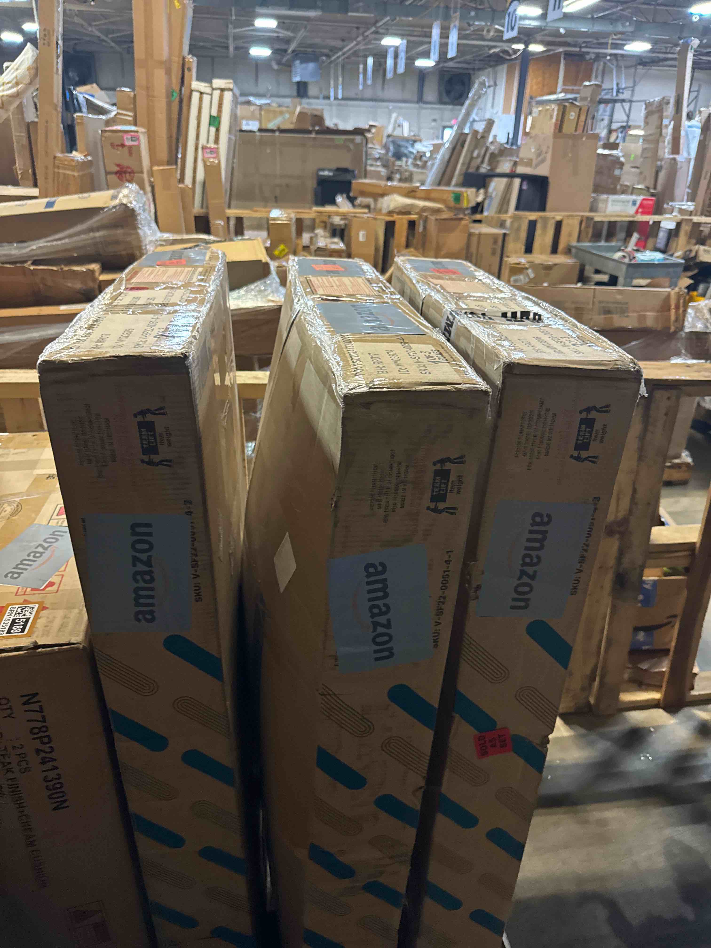 https://s3.amazonaws.com/lotting-images-prod/phillipi/BRN1935189_1757178989619.jpeg
