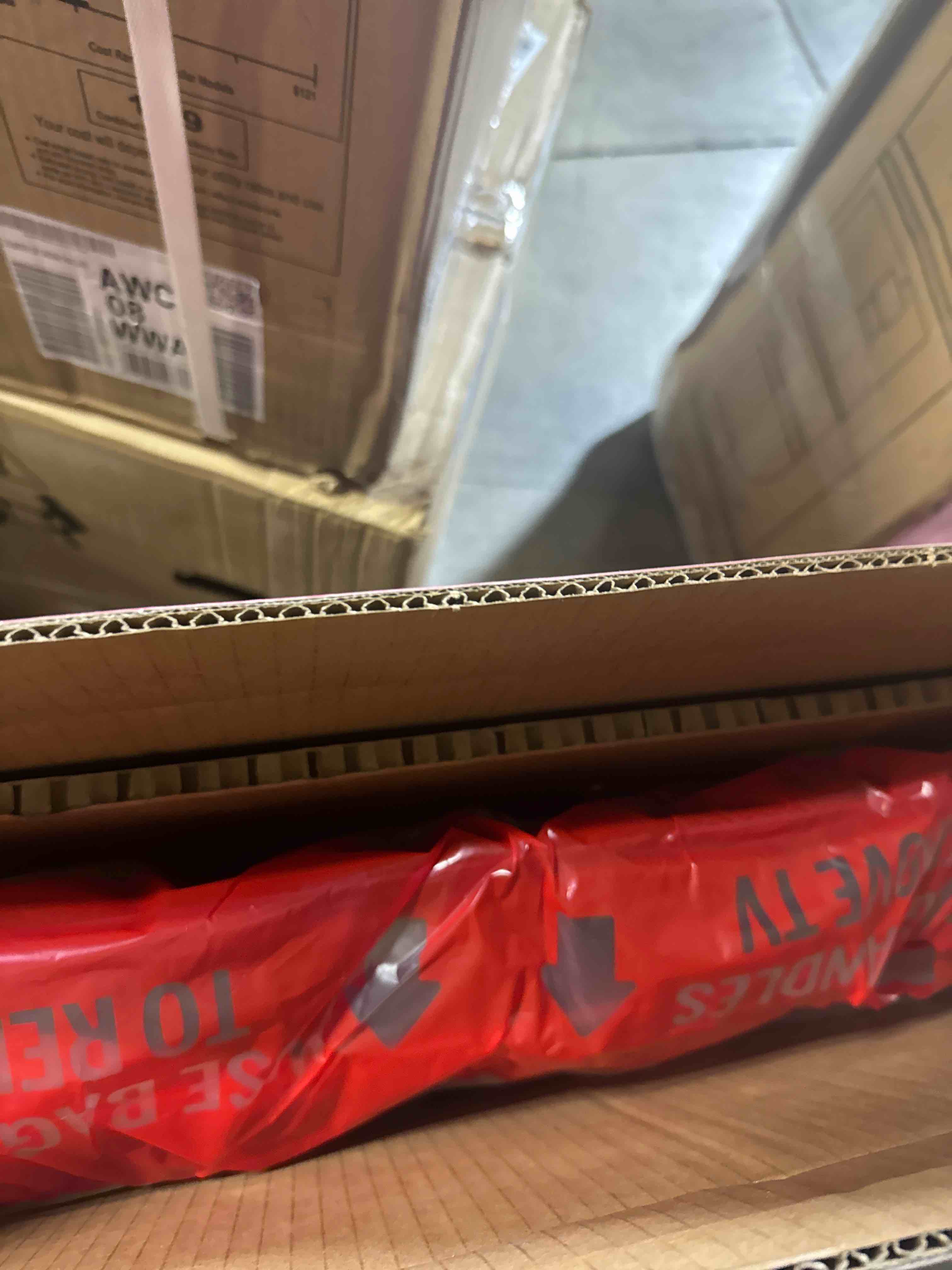 https://s3.amazonaws.com/lotting-images-prod/phillipi/BRN1935211_1757185331844.jpeg