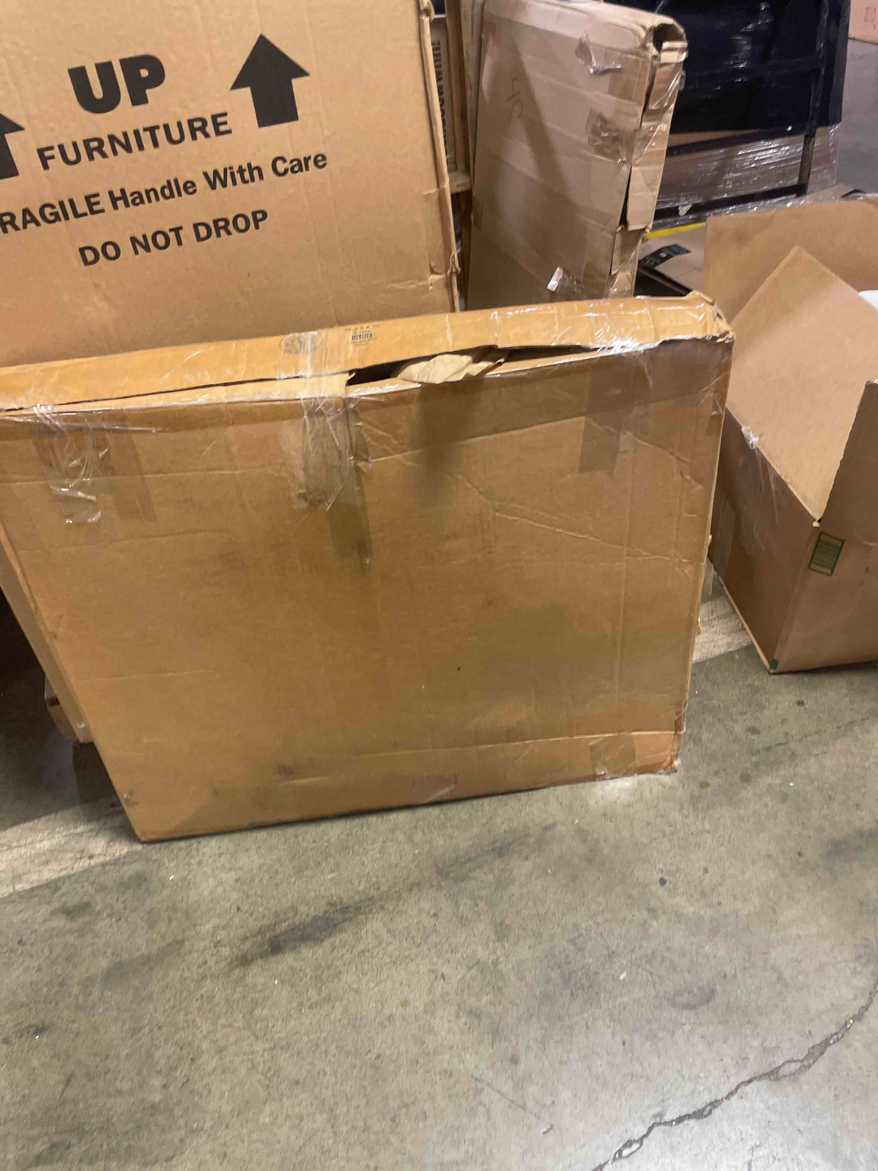 https://s3.amazonaws.com/lotting-images-prod/phillipi/BRN1935214_1757528908447.jpeg
