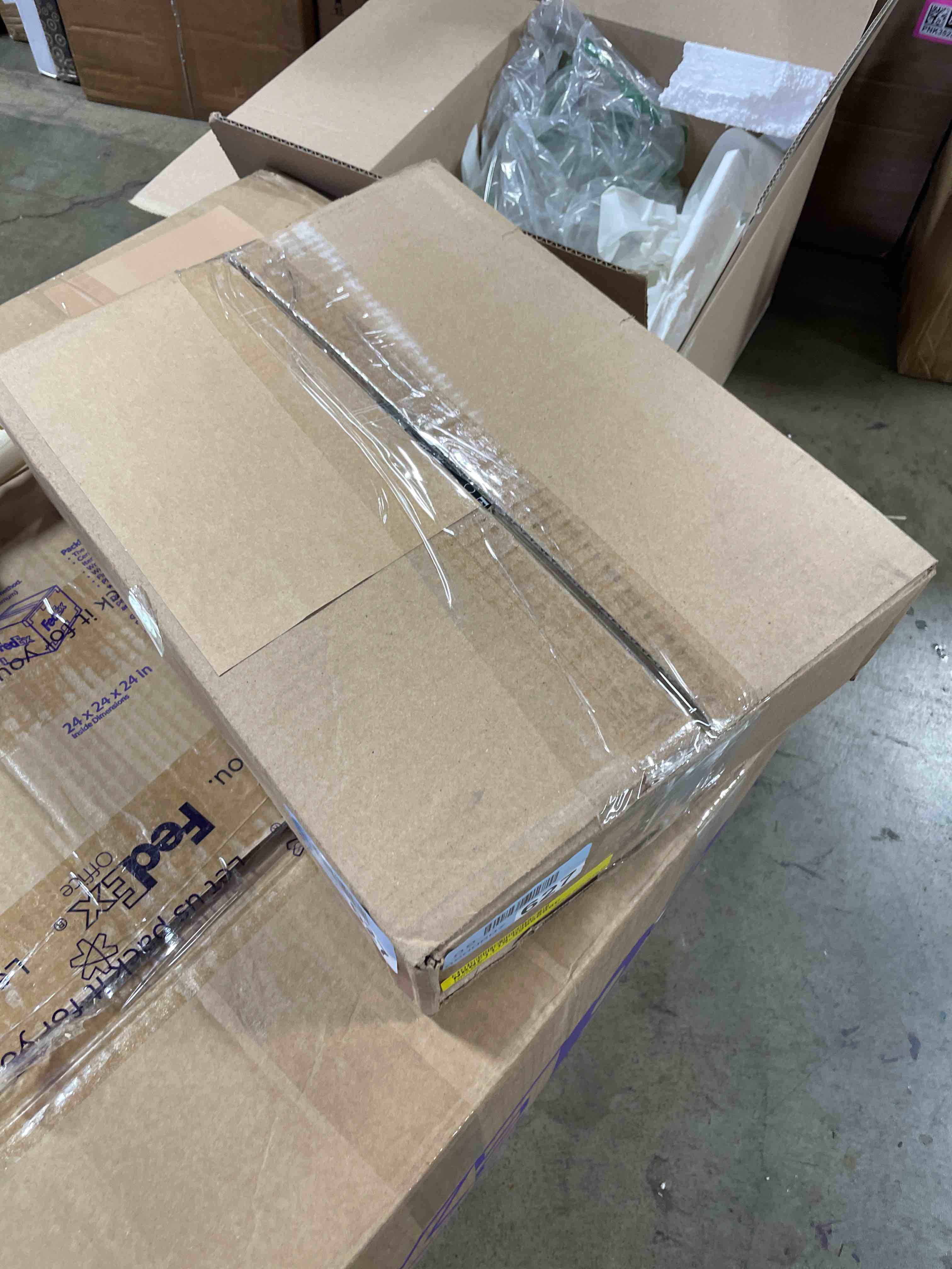https://s3.amazonaws.com/lotting-images-prod/phillipi/BRN1935227_1757532613481.jpeg