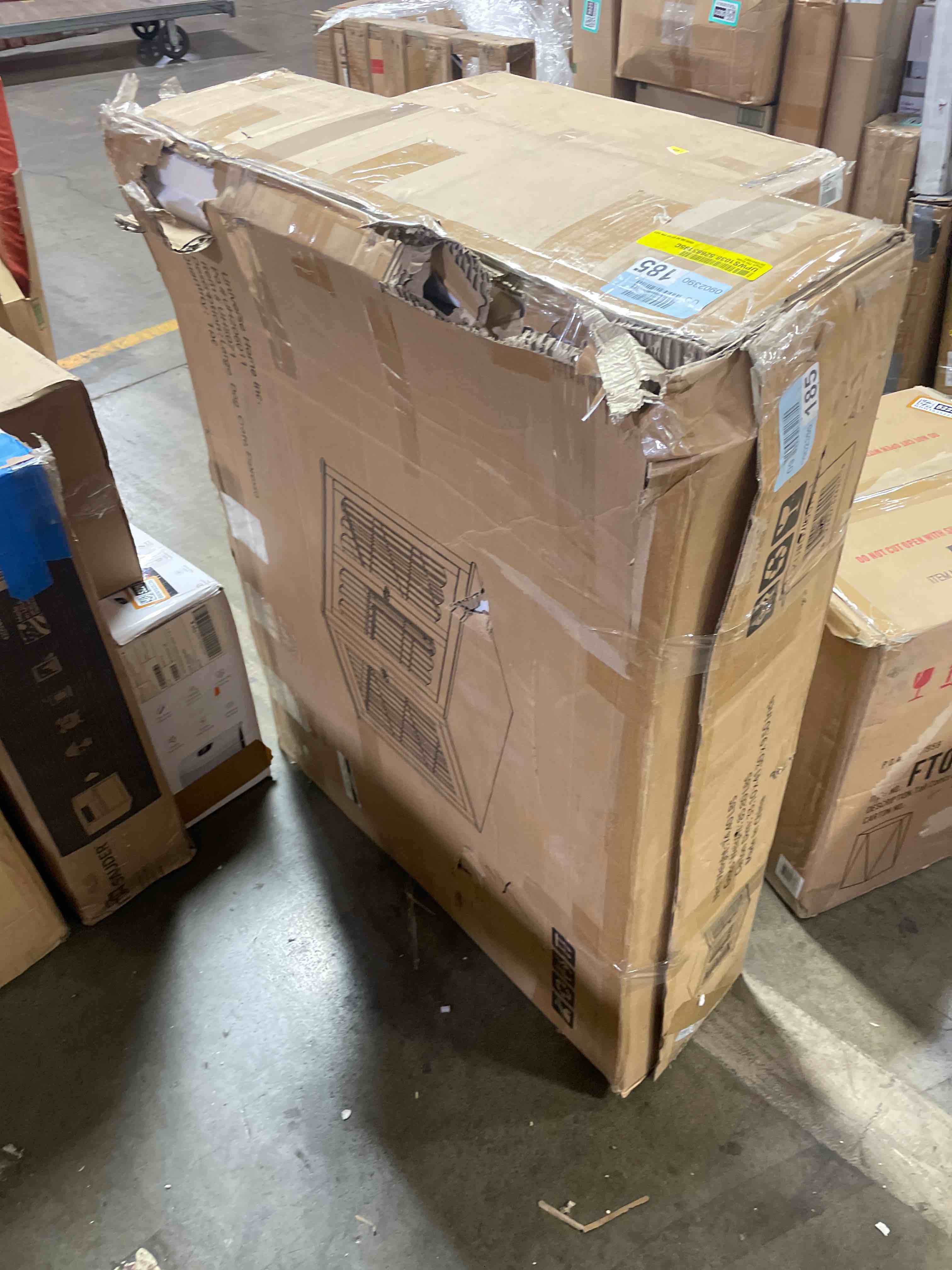 https://s3.amazonaws.com/lotting-images-prod/phillipi/BRN1935229_1757532915847.jpeg