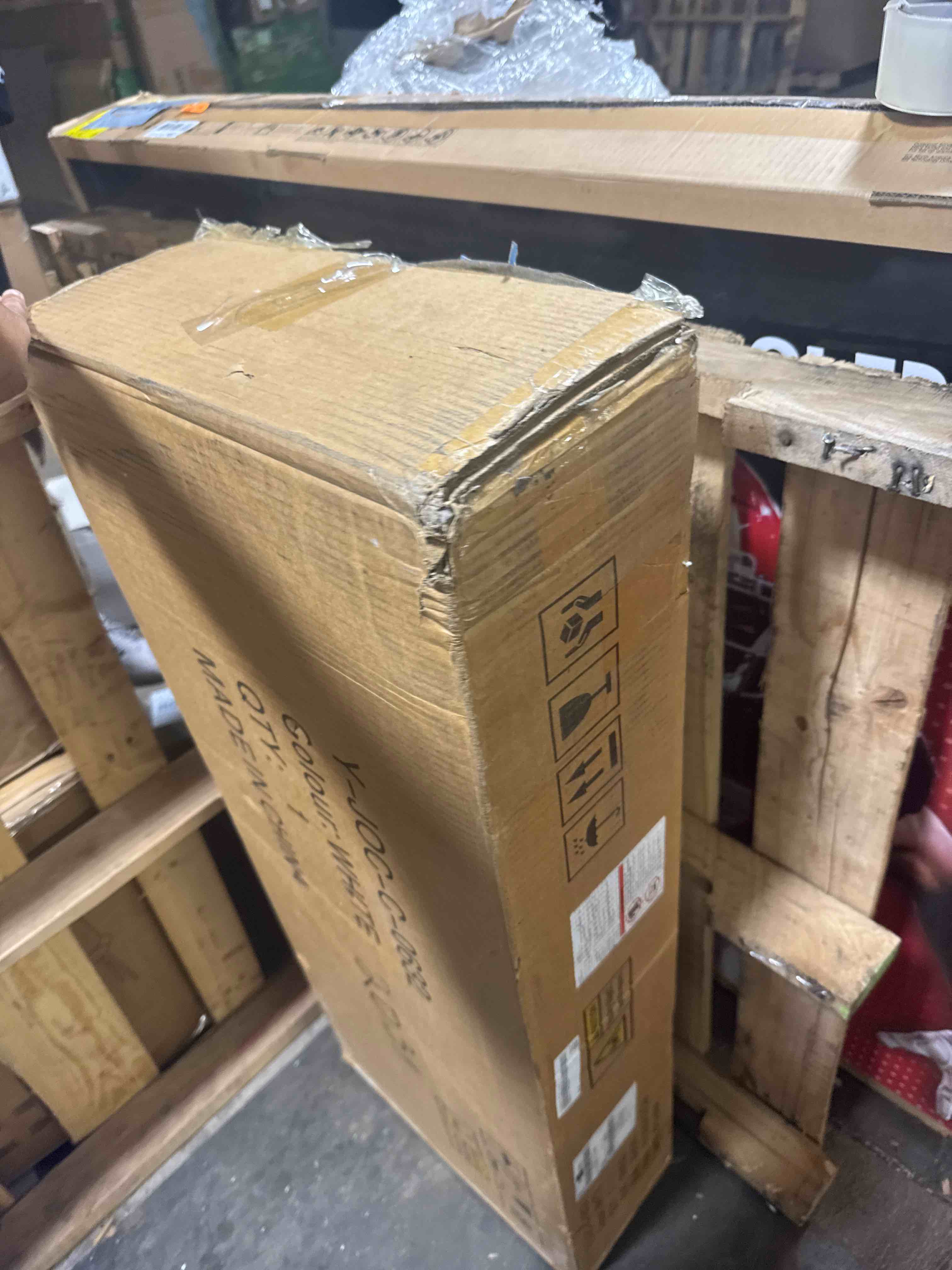 https://s3.amazonaws.com/lotting-images-prod/phillipi/BRN1935278_1757697104451.jpeg
