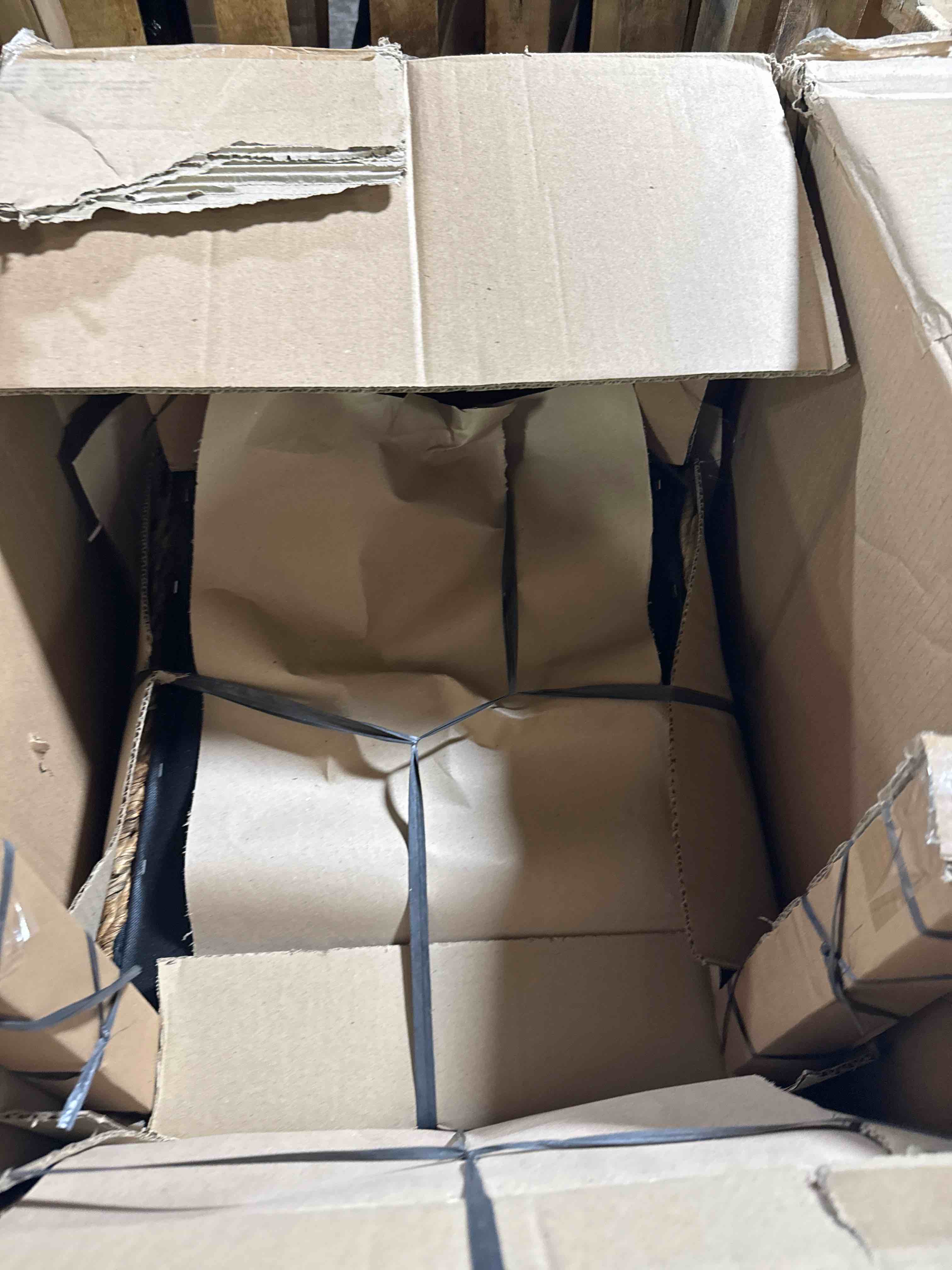 https://s3.amazonaws.com/lotting-images-prod/phillipi/BRN1935291_1757702792903.jpeg