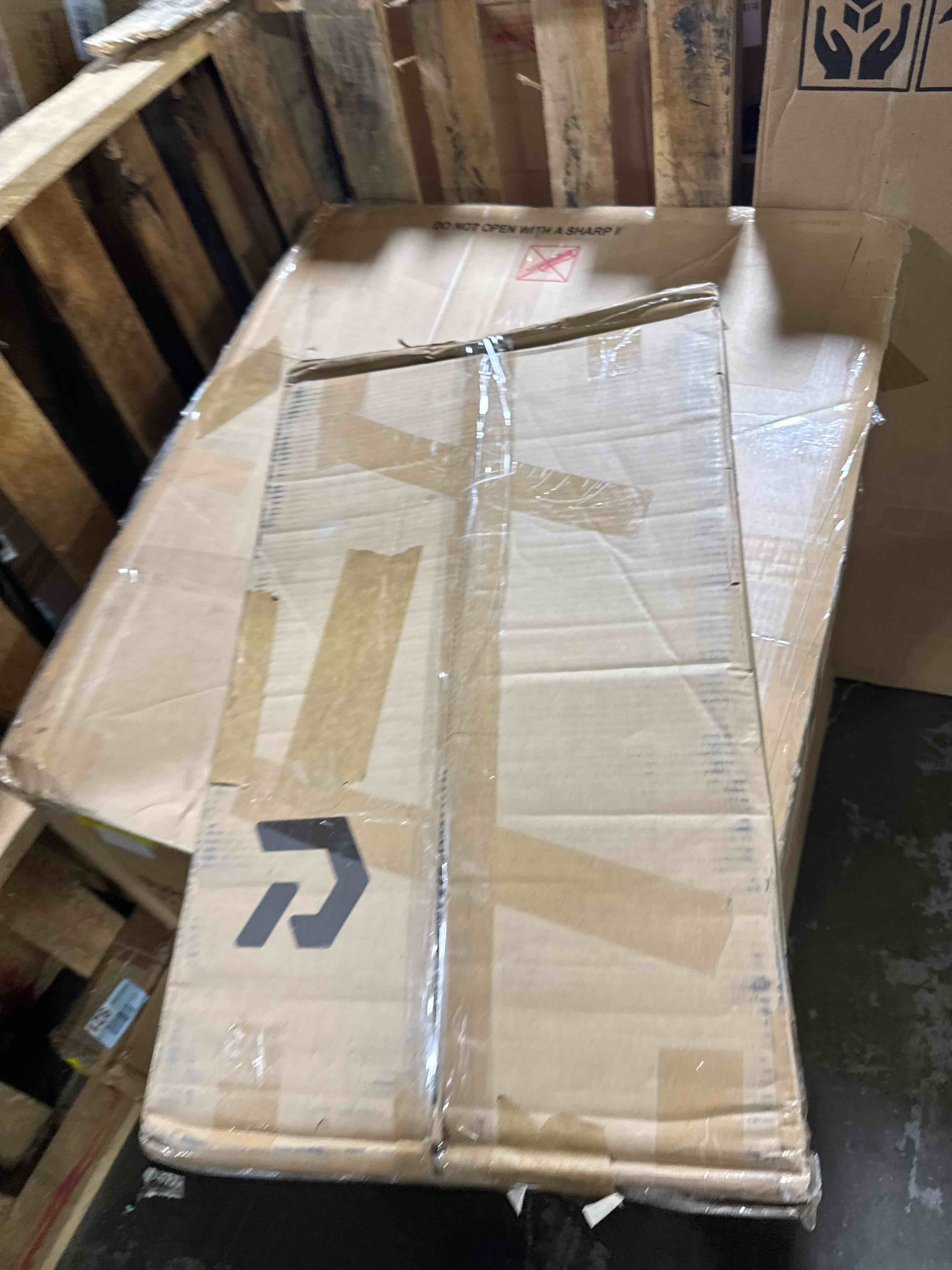 https://s3.amazonaws.com/lotting-images-prod/phillipi/BRN1935293_1757703380451.jpeg