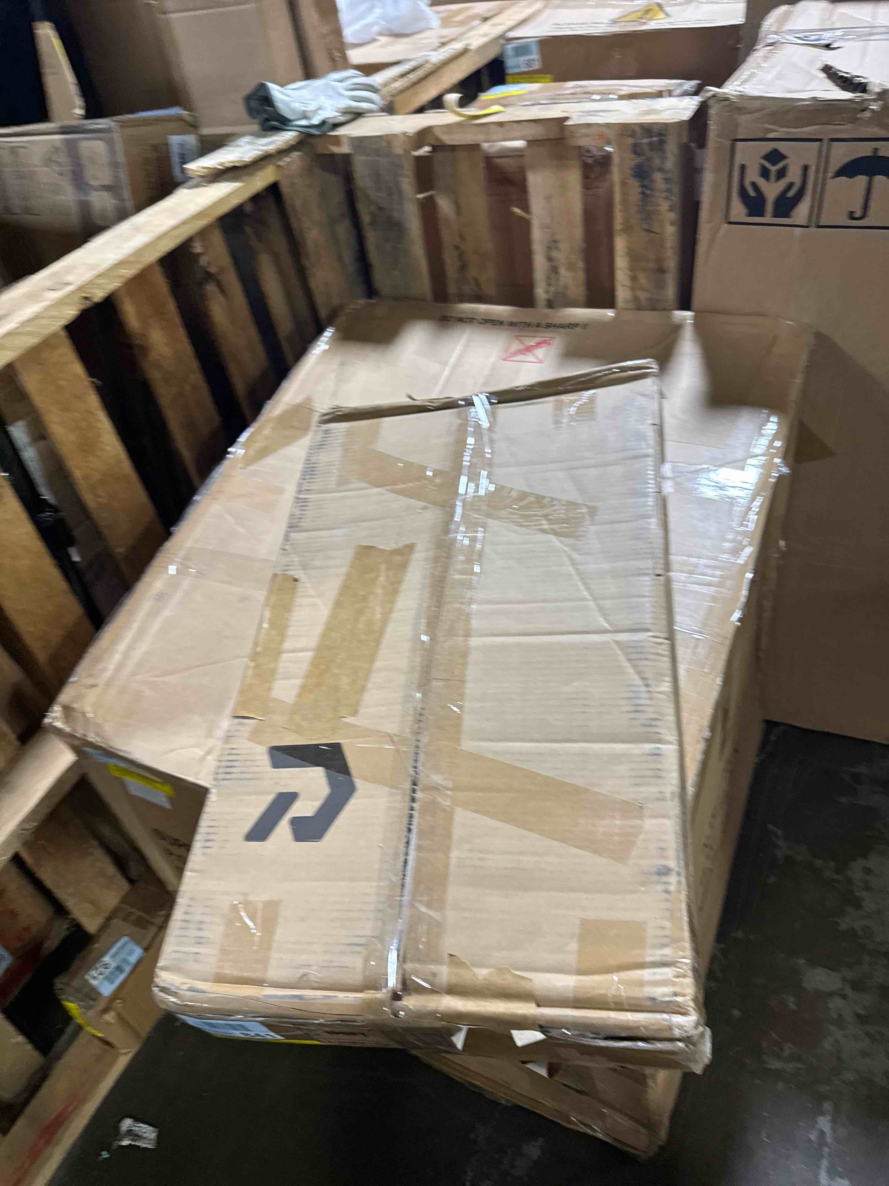 https://s3.amazonaws.com/lotting-images-prod/phillipi/BRN1935293_1757703381276.jpeg
