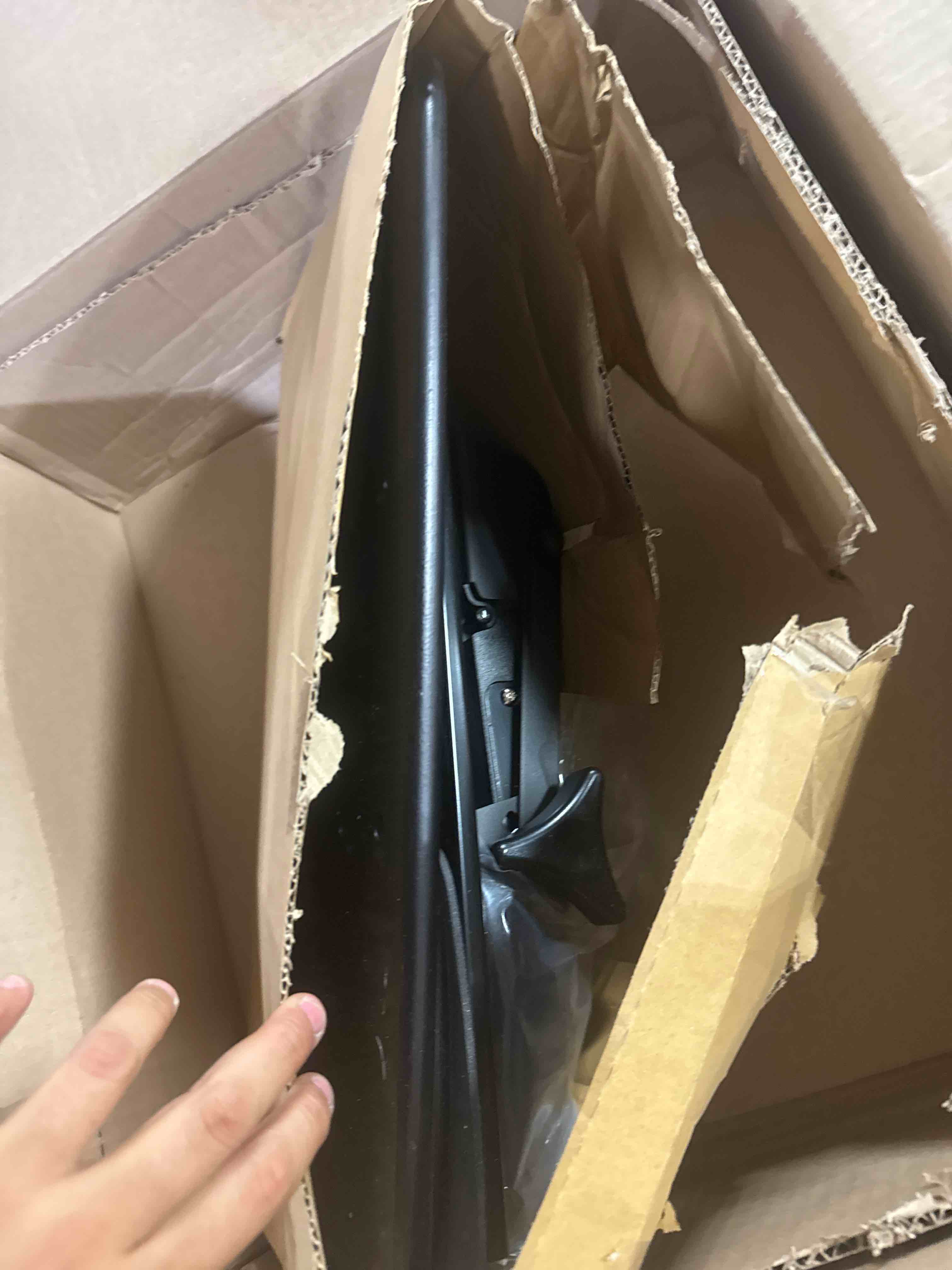 https://s3.amazonaws.com/lotting-images-prod/phillipi/BRN1935299_1757705361427.jpeg
