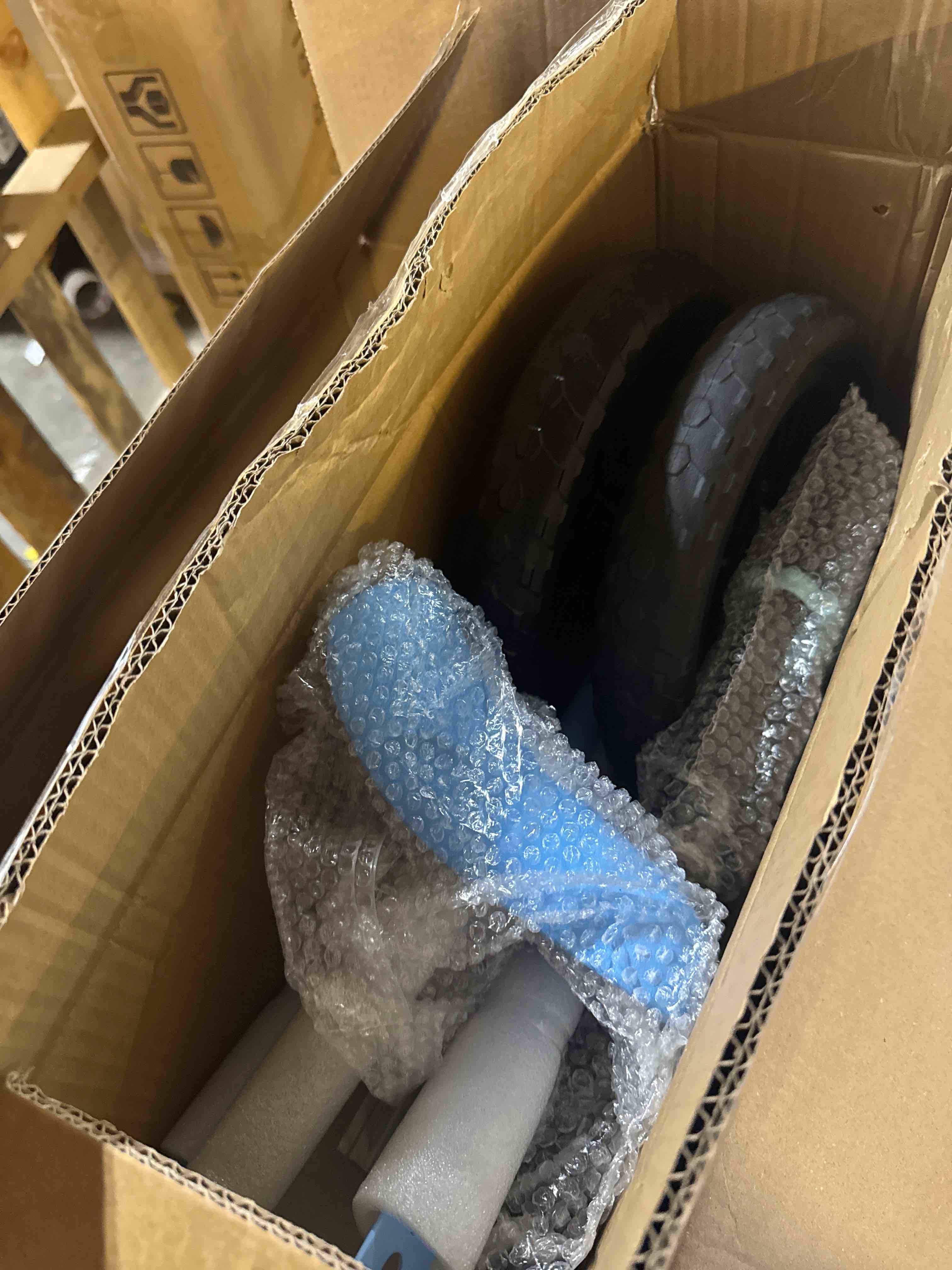 https://s3.amazonaws.com/lotting-images-prod/phillipi/BRN1935362_1757959791530.jpeg