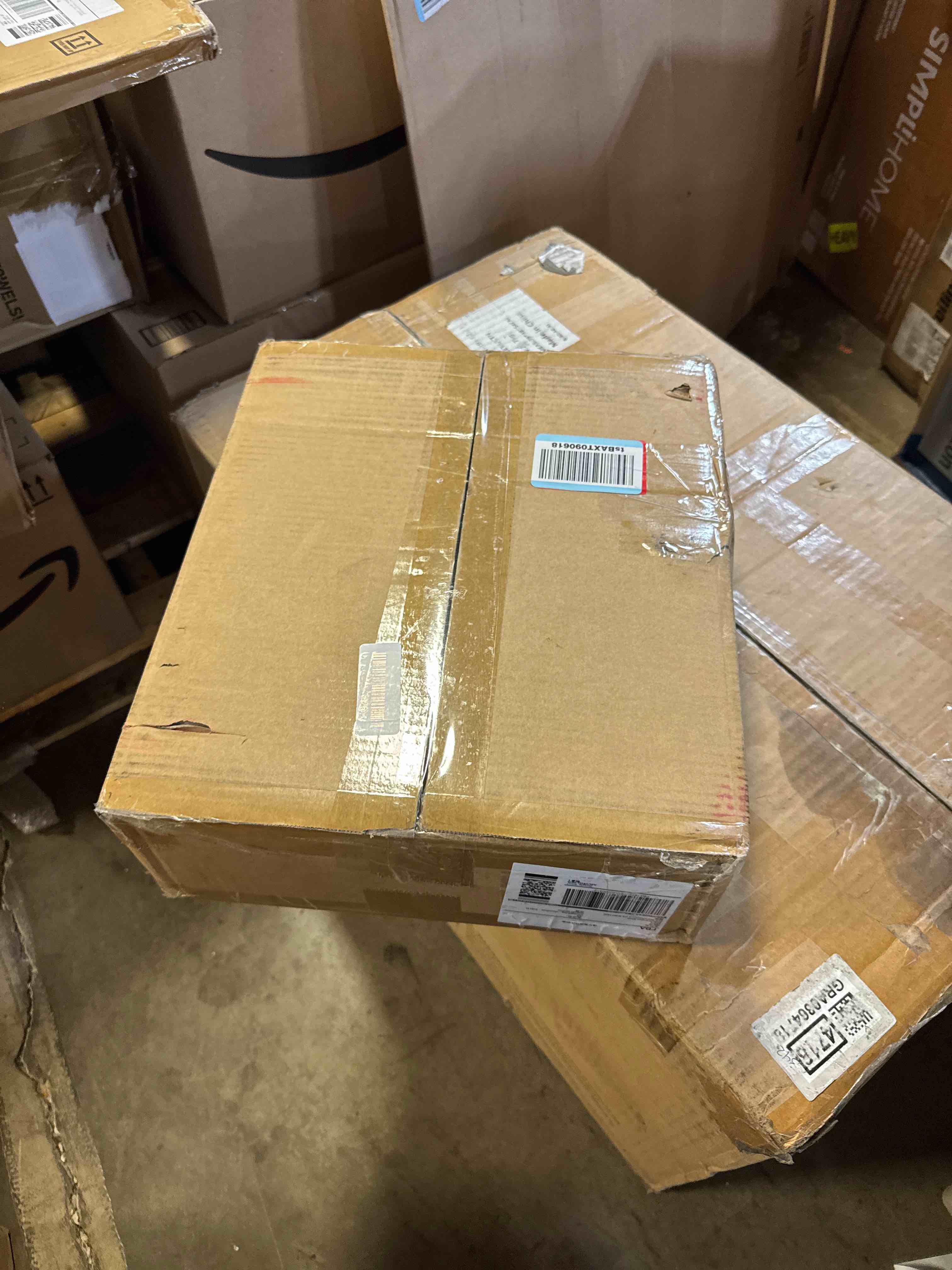 https://s3.amazonaws.com/lotting-images-prod/phillipi/BRN1935421_1758209229852.jpeg