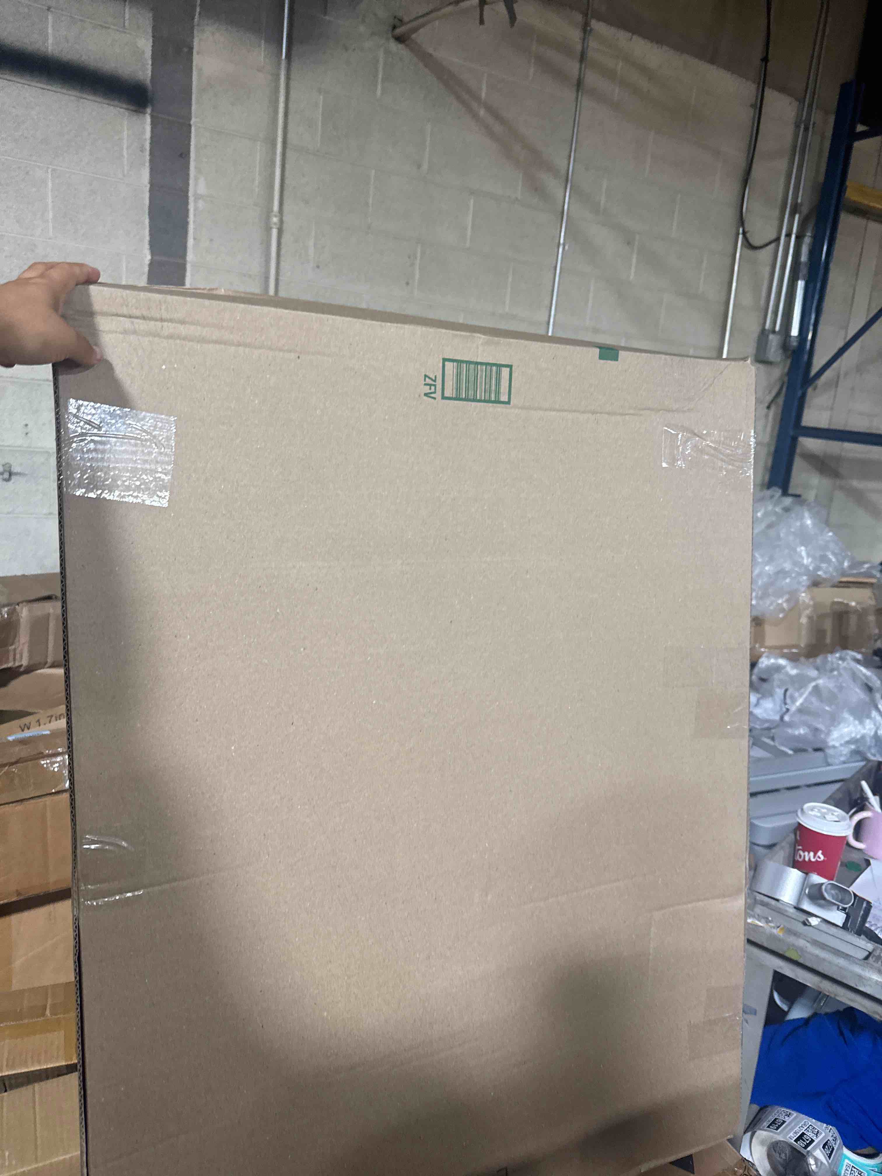 https://s3.amazonaws.com/lotting-images-prod/phillipi/BRN1935429_1758890656148.jpeg