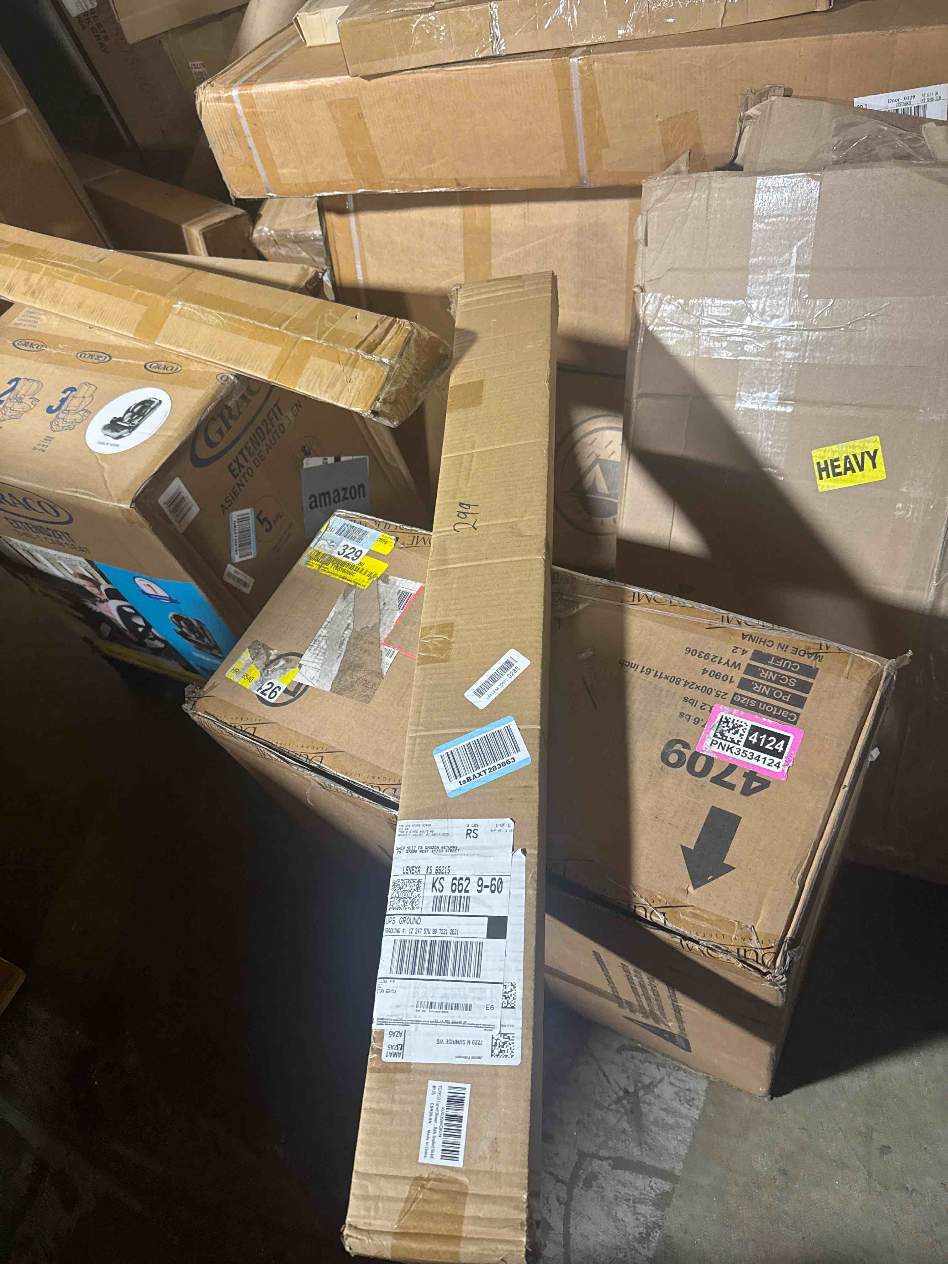 https://s3.amazonaws.com/lotting-images-prod/phillipi/BRN1935432_1758890870874.jpeg