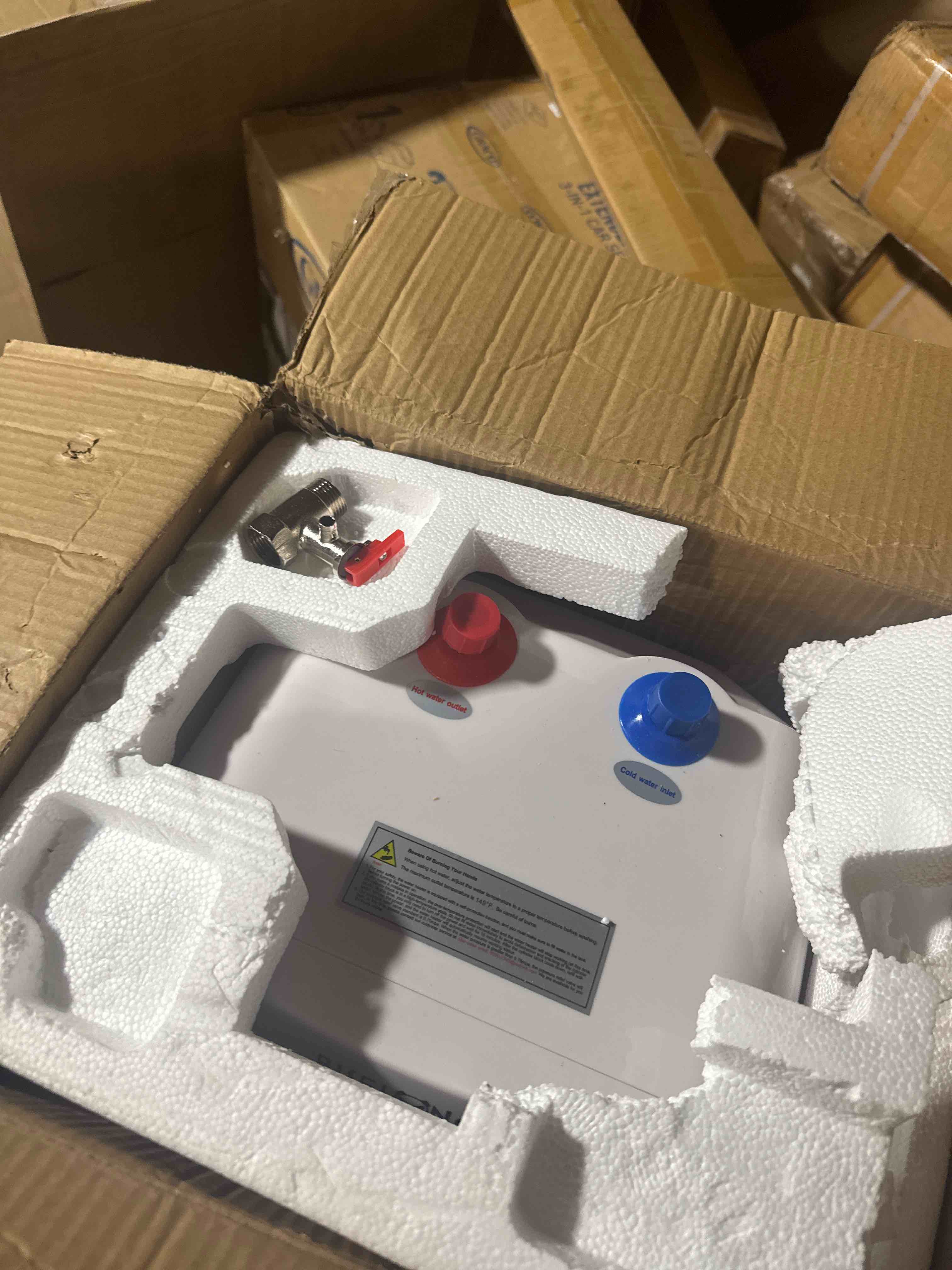 https://s3.amazonaws.com/lotting-images-prod/phillipi/BRN1935435_1758891315560.jpeg