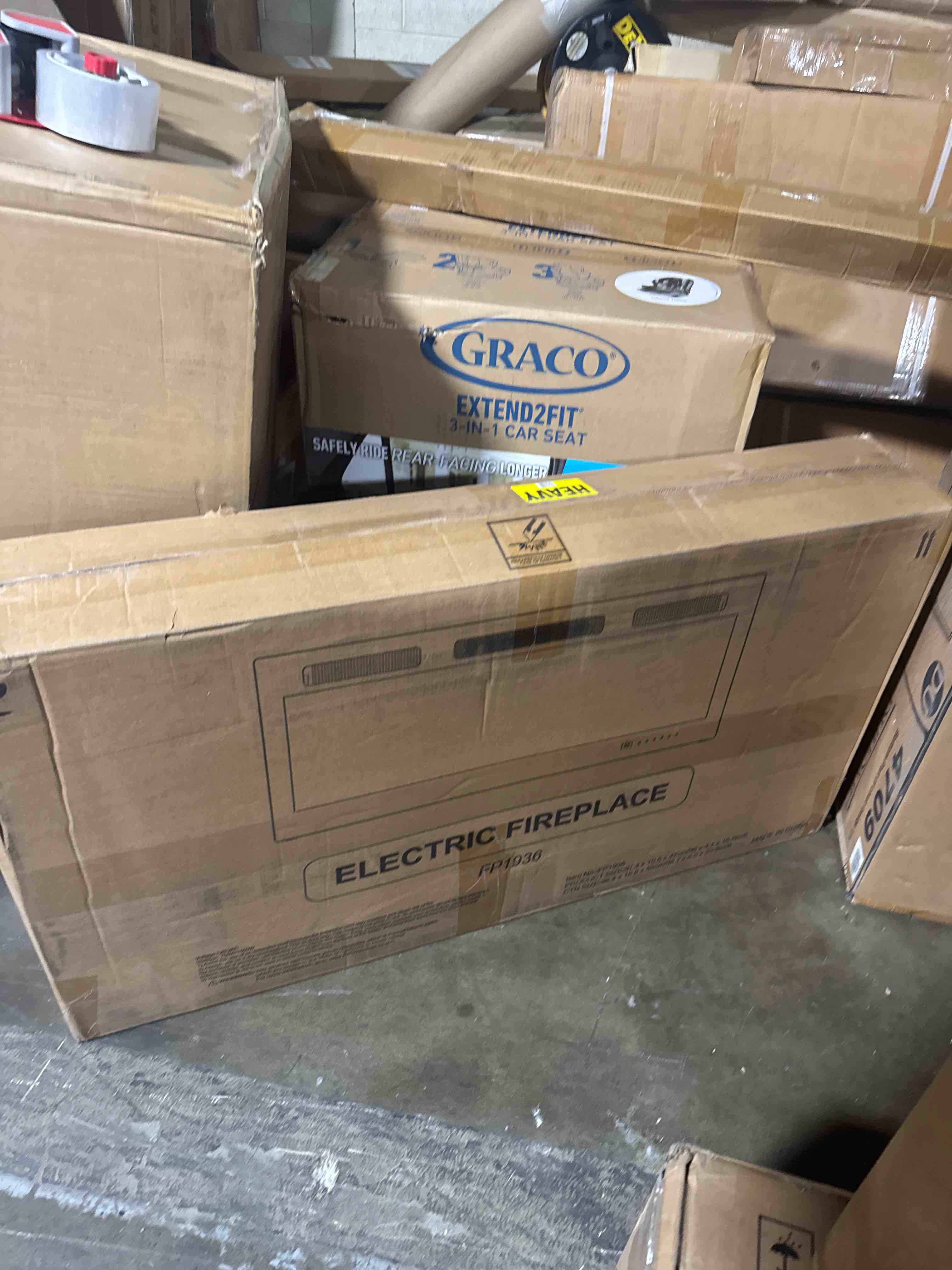 https://s3.amazonaws.com/lotting-images-prod/phillipi/BRN1935437_1758891471300.jpeg