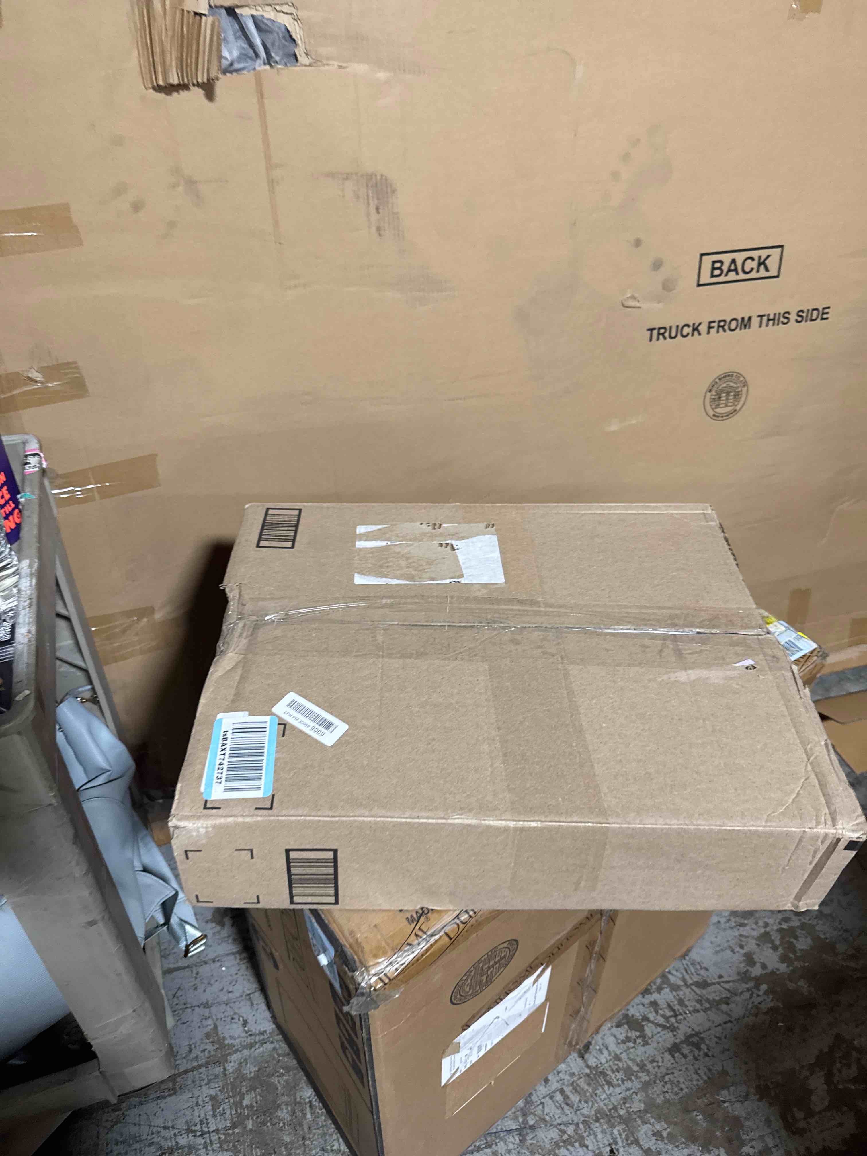 https://s3.amazonaws.com/lotting-images-prod/phillipi/BRN1935480_1758898169932.jpeg
