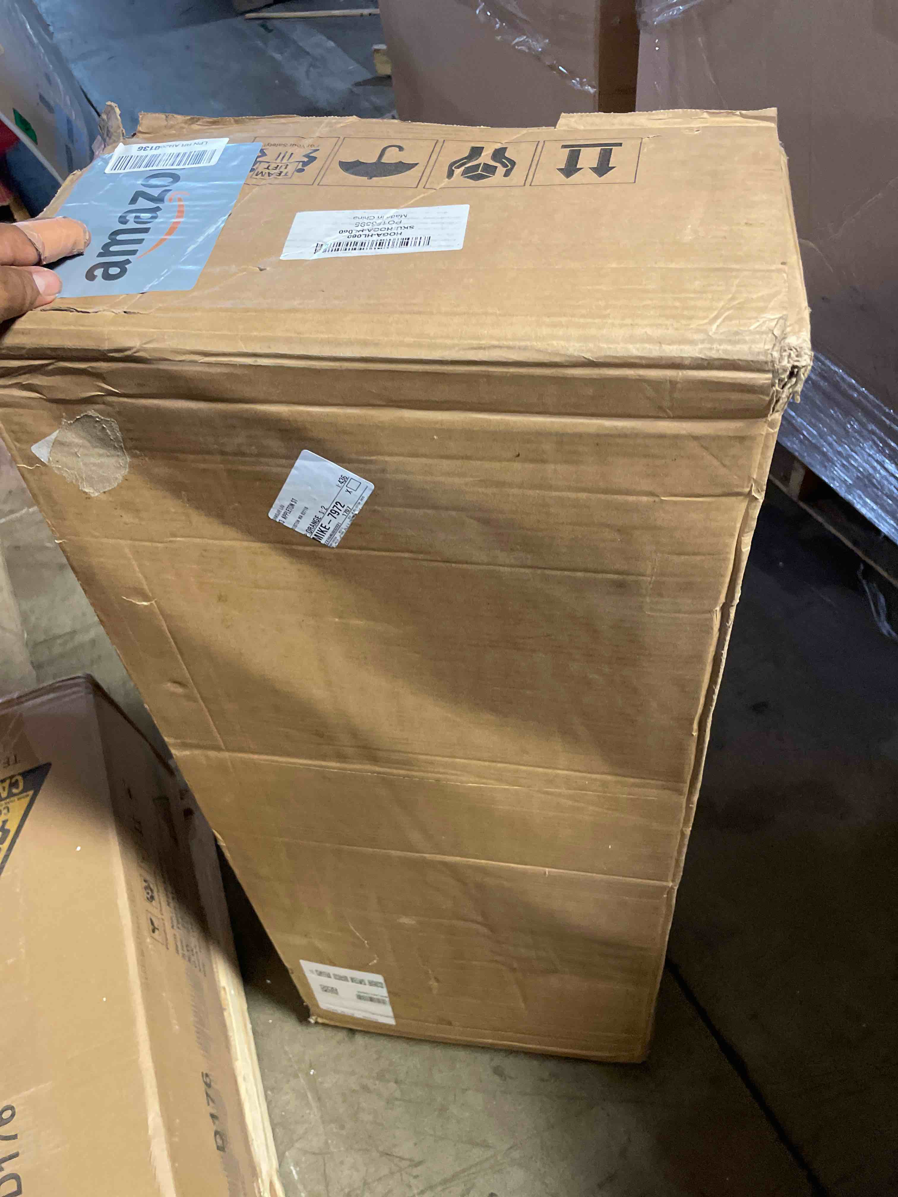 https://s3.amazonaws.com/lotting-images-prod/phillipi/BRN1935491_1759429540319.jpeg