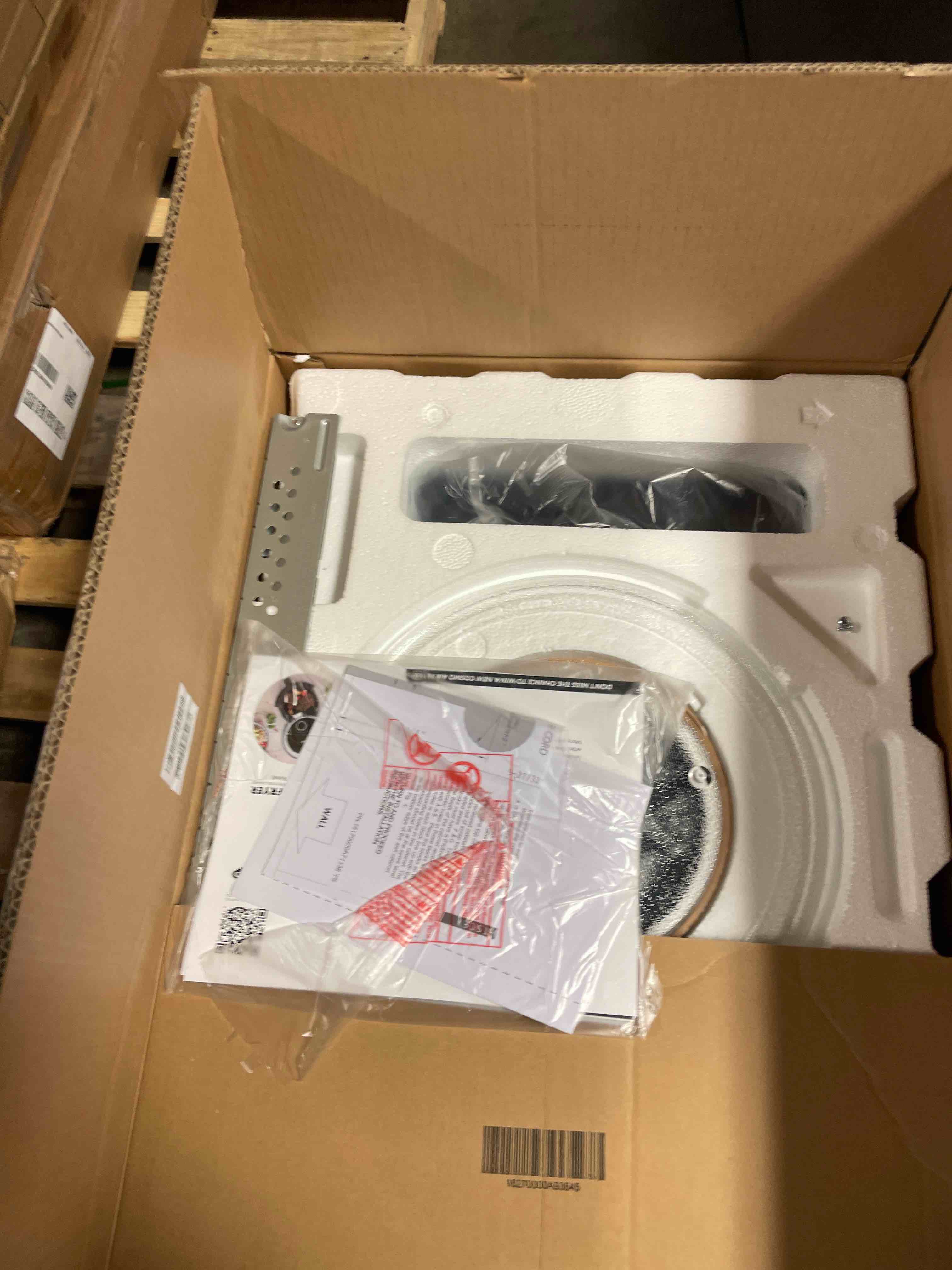 https://s3.amazonaws.com/lotting-images-prod/phillipi/BRN1935494_1759429898919.jpeg