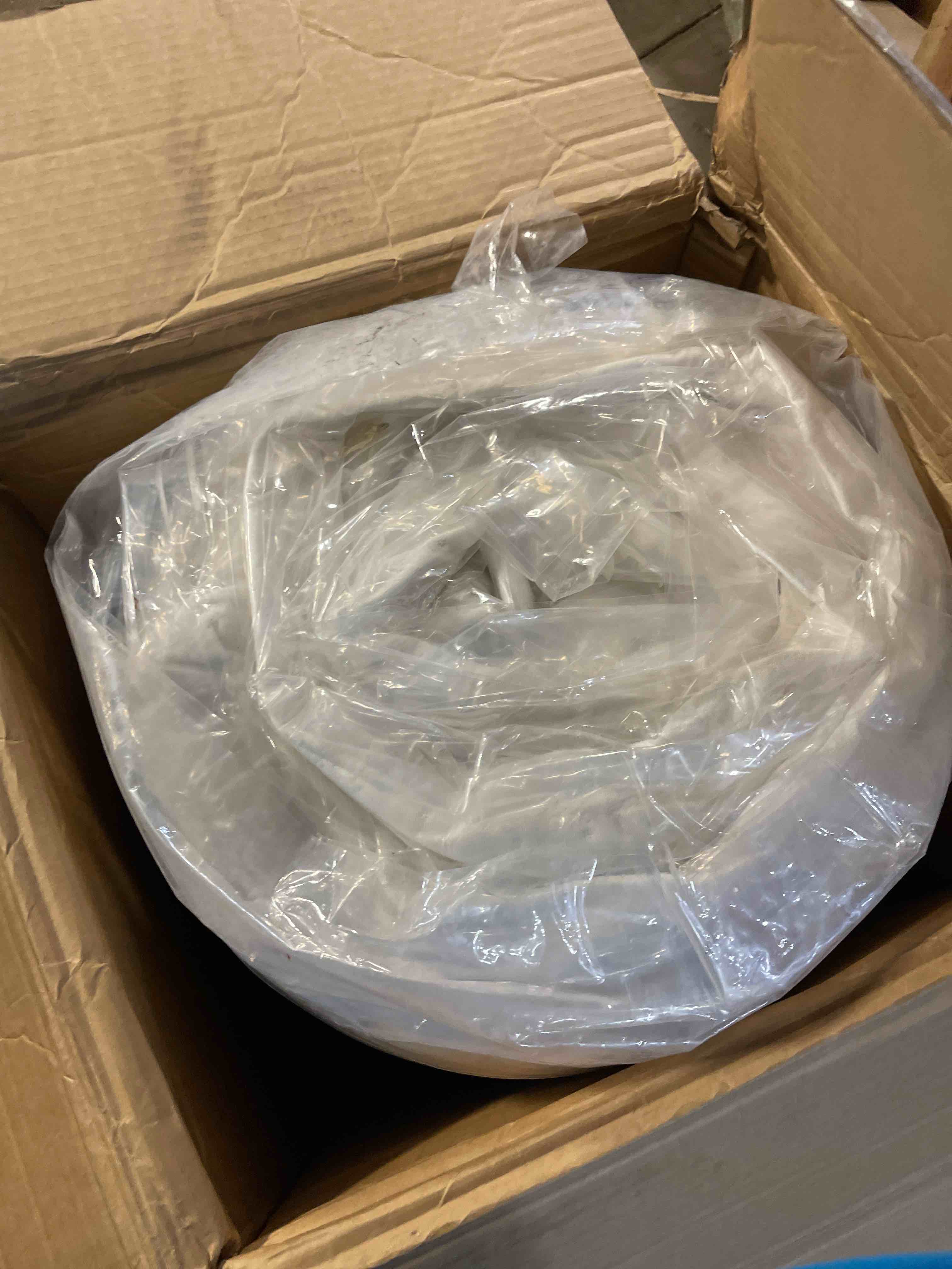 https://s3.amazonaws.com/lotting-images-prod/phillipi/BRN1935505_1759496929643.jpeg