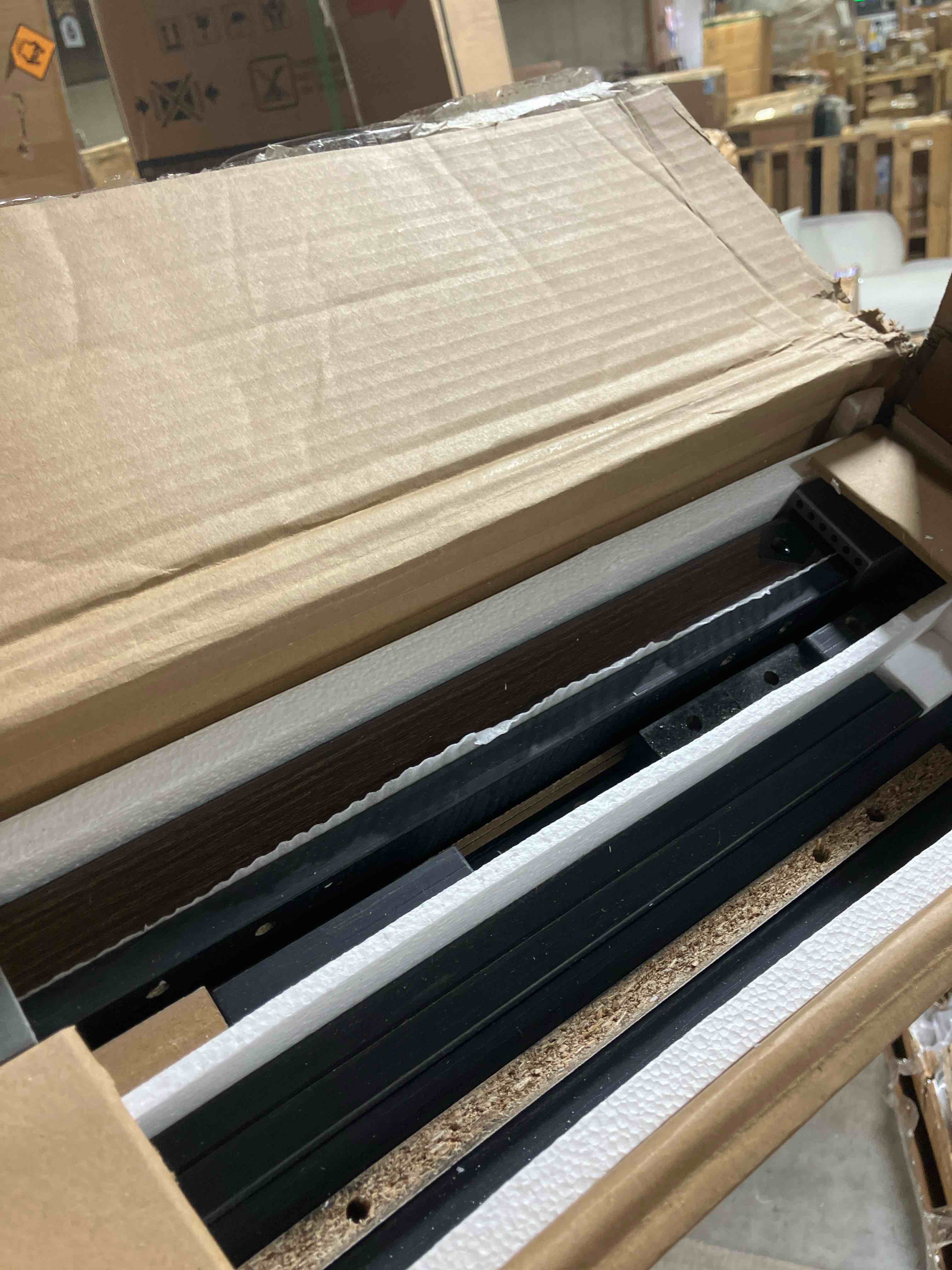 https://s3.amazonaws.com/lotting-images-prod/phillipi/BRN1935710_1761149941155.jpeg