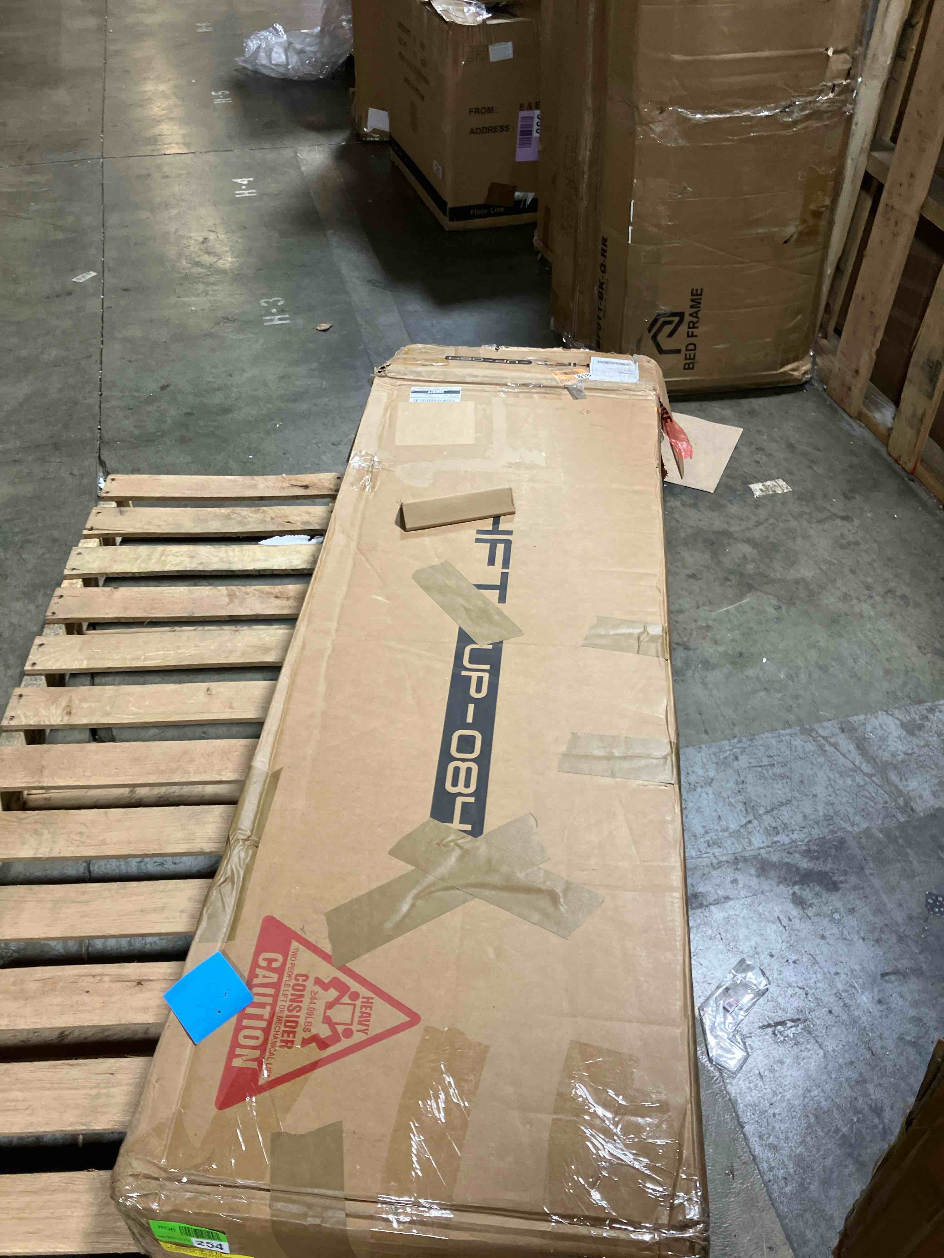 https://s3.amazonaws.com/lotting-images-prod/phillipi/BRN1935713_1761153621104.jpeg