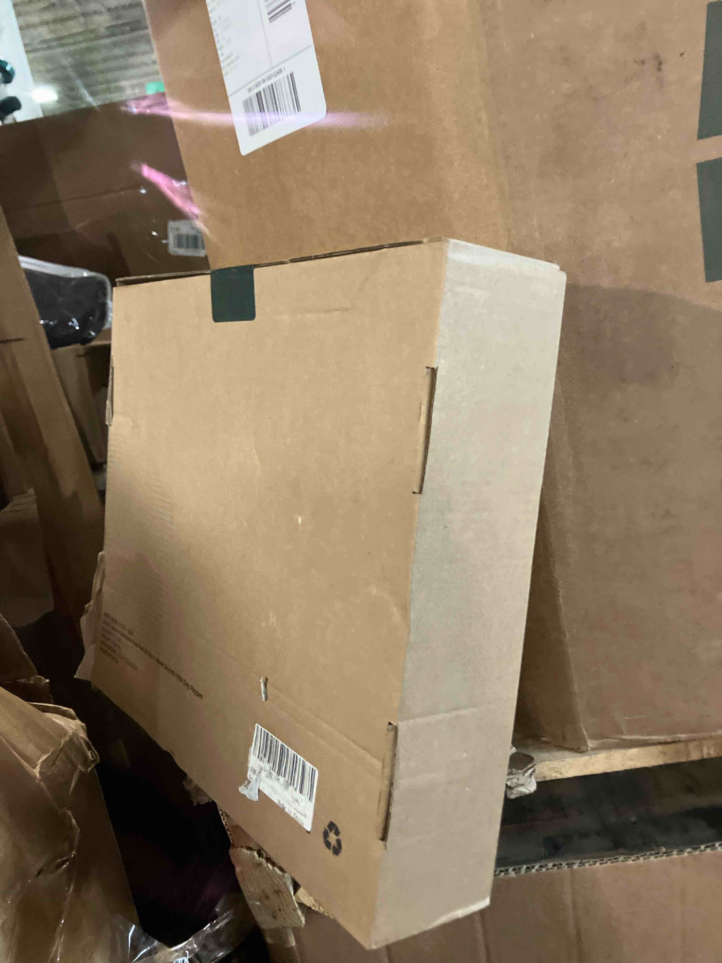 https://s3.amazonaws.com/lotting-images-prod/phillipi/BRN1937366_1741123097892.jpeg